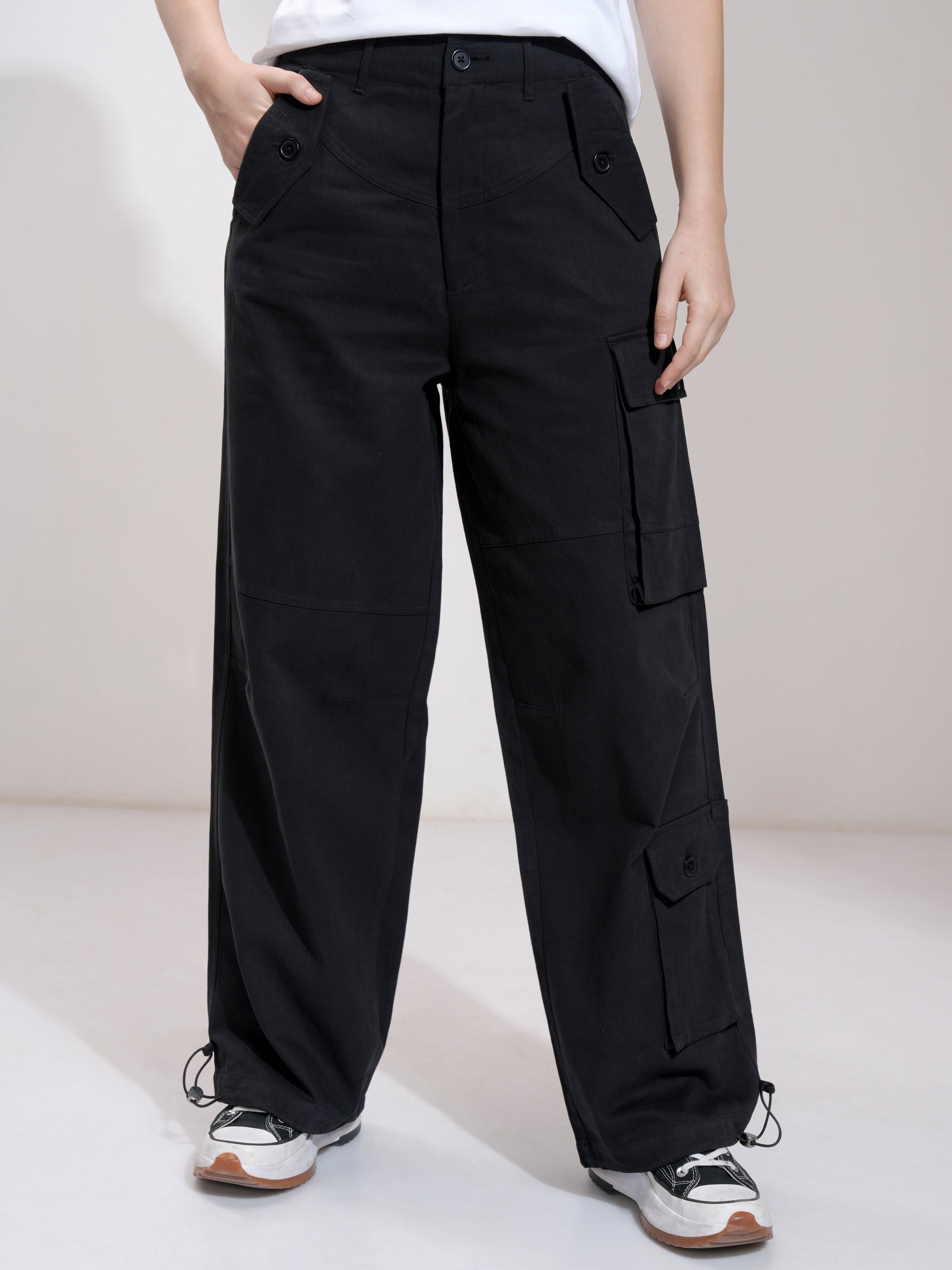 Tokyo Talkies Women Black Solid Straight Fit Cargos - Black - Image 1