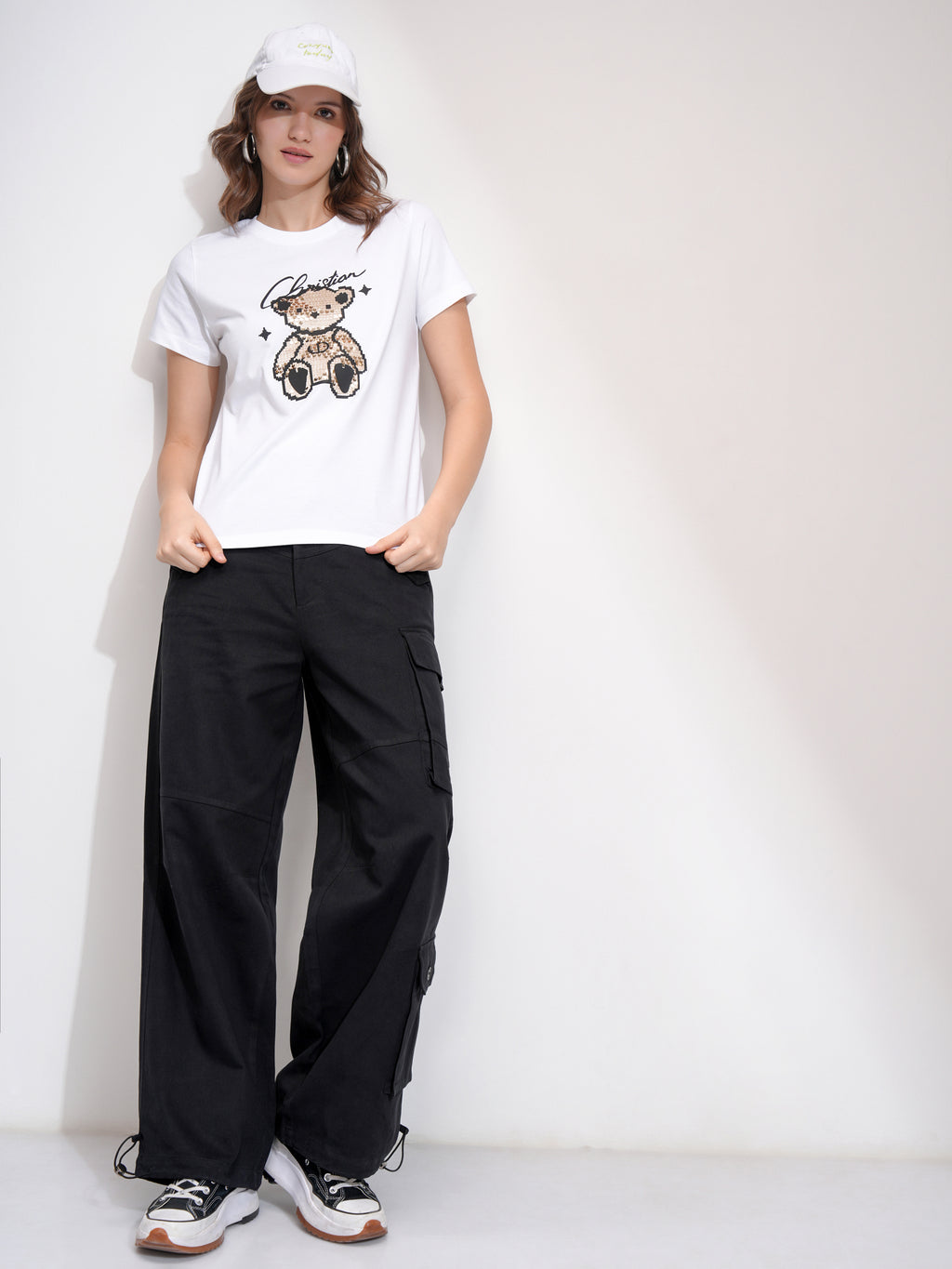 Tokyo Talkies Women Black Solid Straight Fit Cargos - Black - Image 2