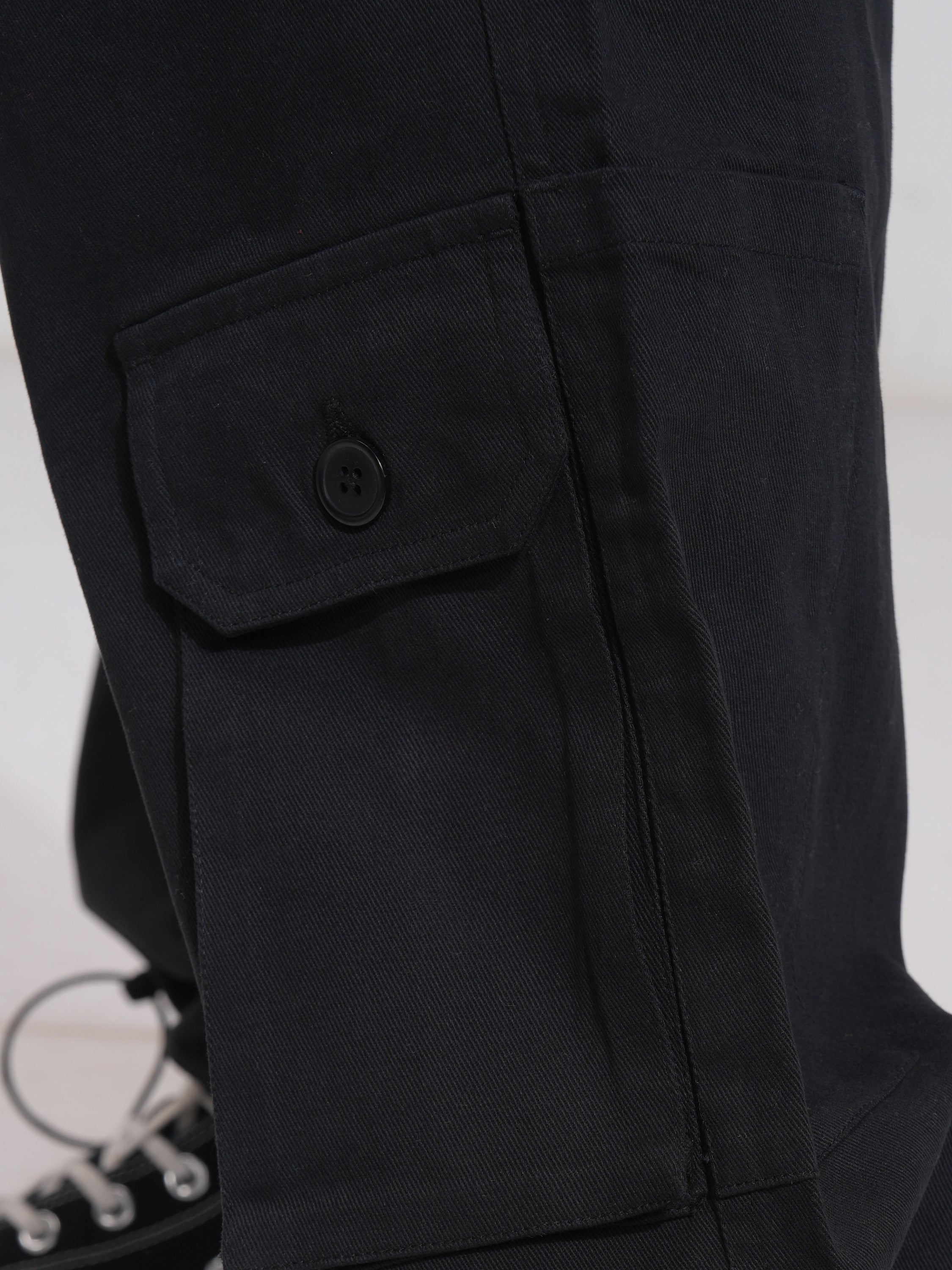 Tokyo Talkies Women Black Solid Straight Fit Cargos - Black - Image 7