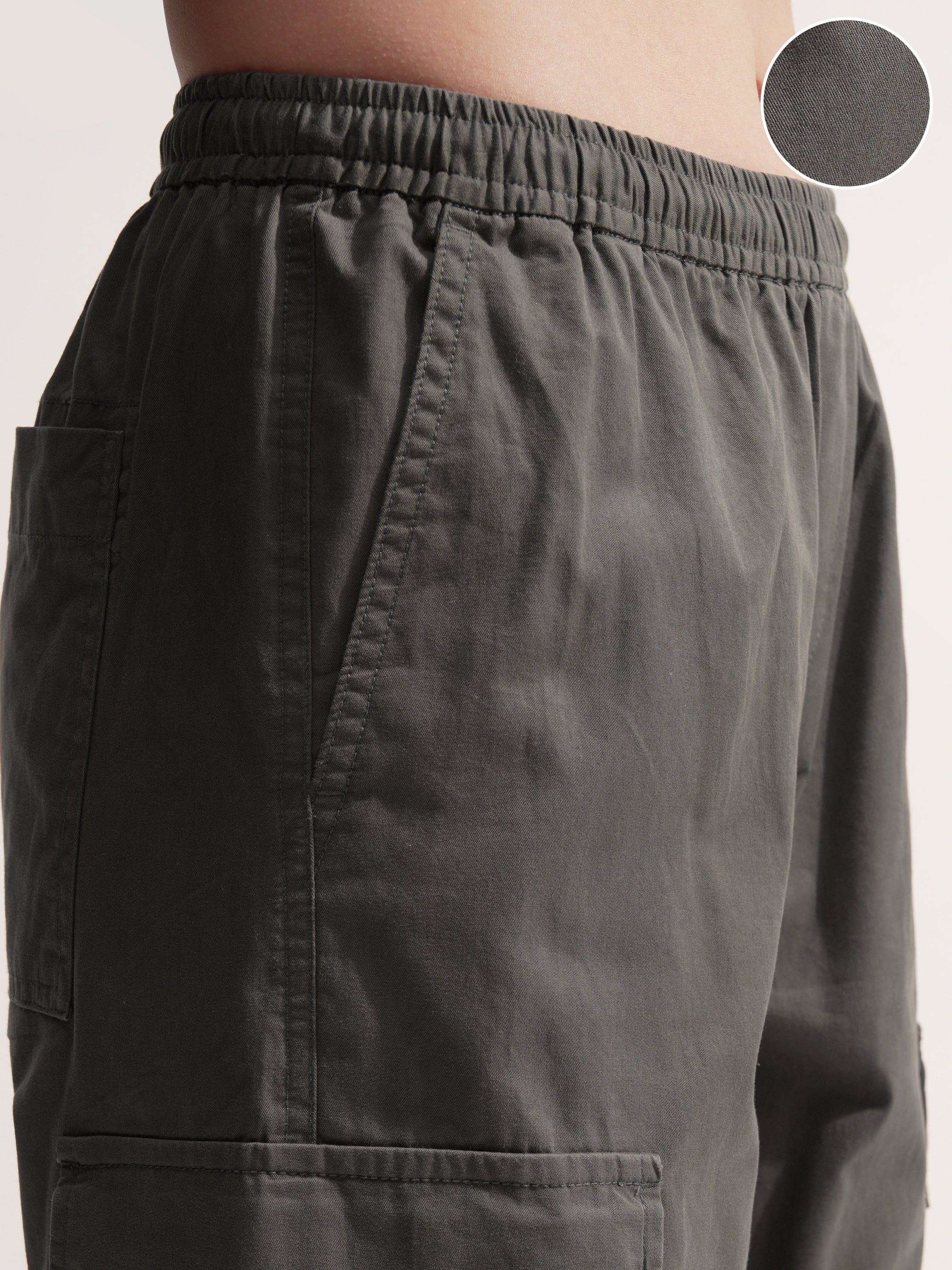 Tokyo Talkies Women Grey Solid Regular Fit Cargos - Grey - Image 5