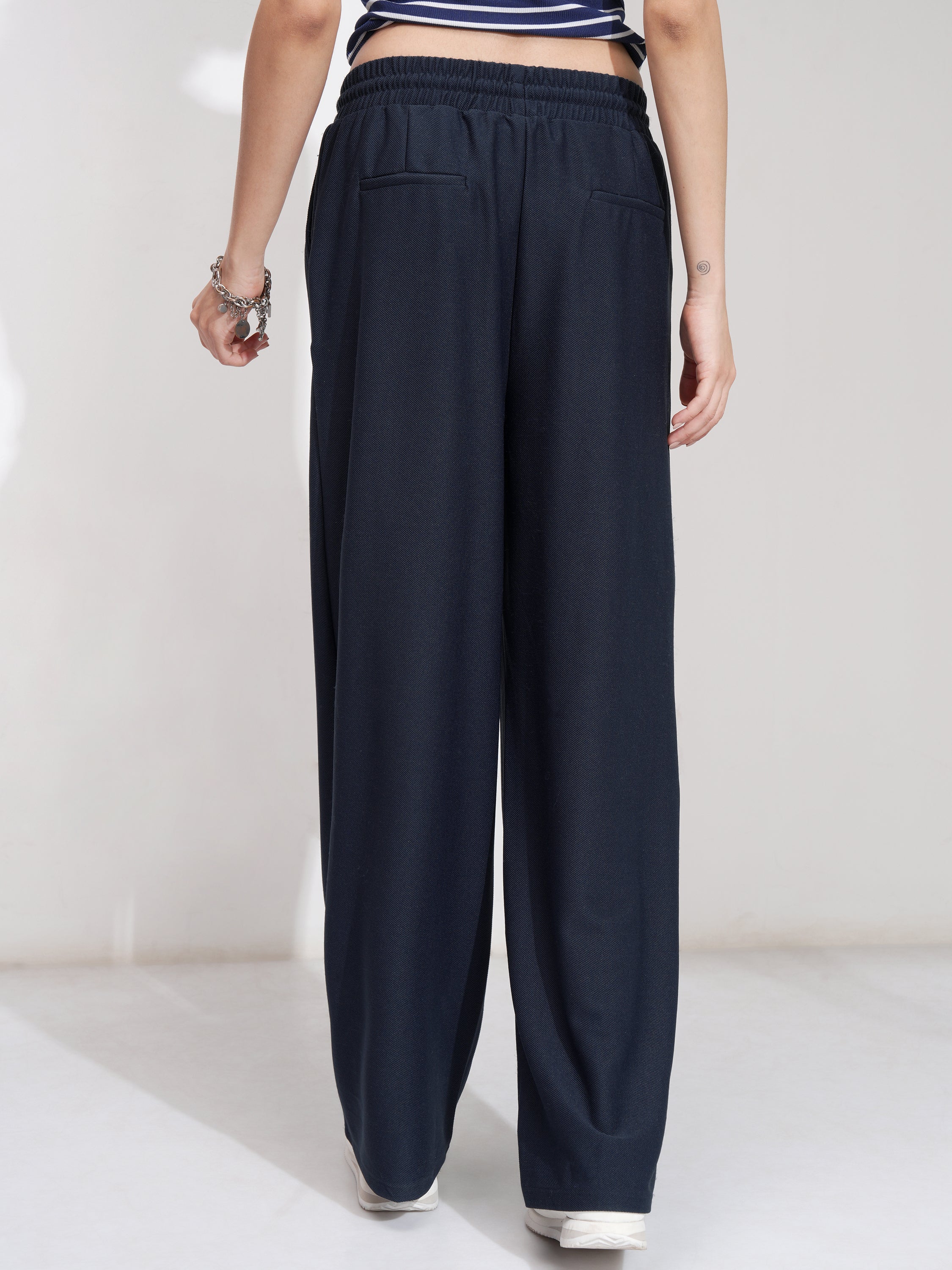 Tokyo Talkies Women Navy Blue Solid Straight Fit Casual Trouser - Navy Blue - Image 3