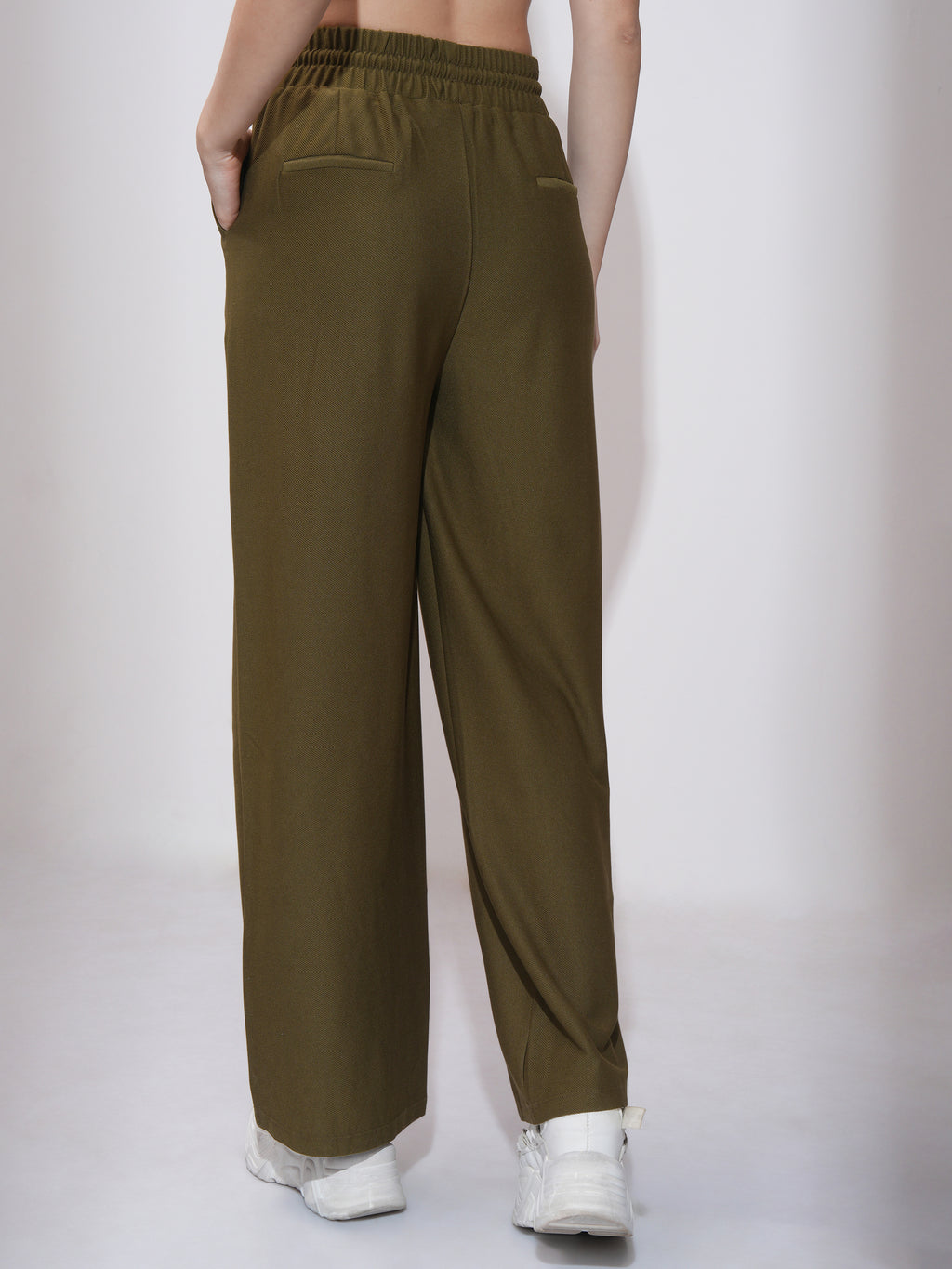 Tokyo Talkies Women Olive Straight Fit Solid Casual Trouser - Olive - Image 3