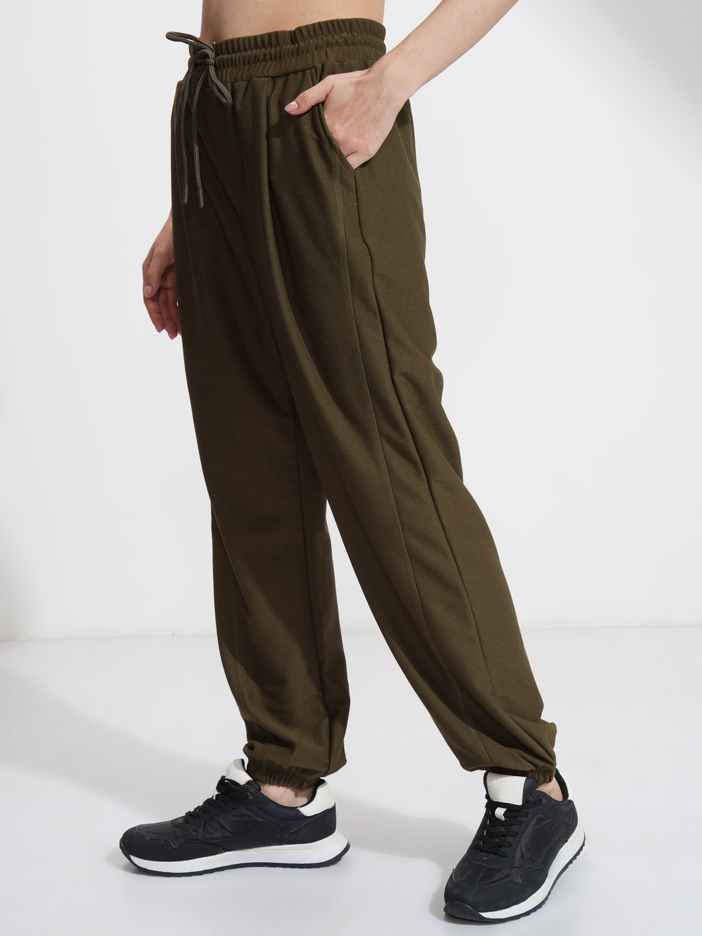 Tokyo Talkies Women Olive Solid Straight Fit Joggers - Olive - Image 4