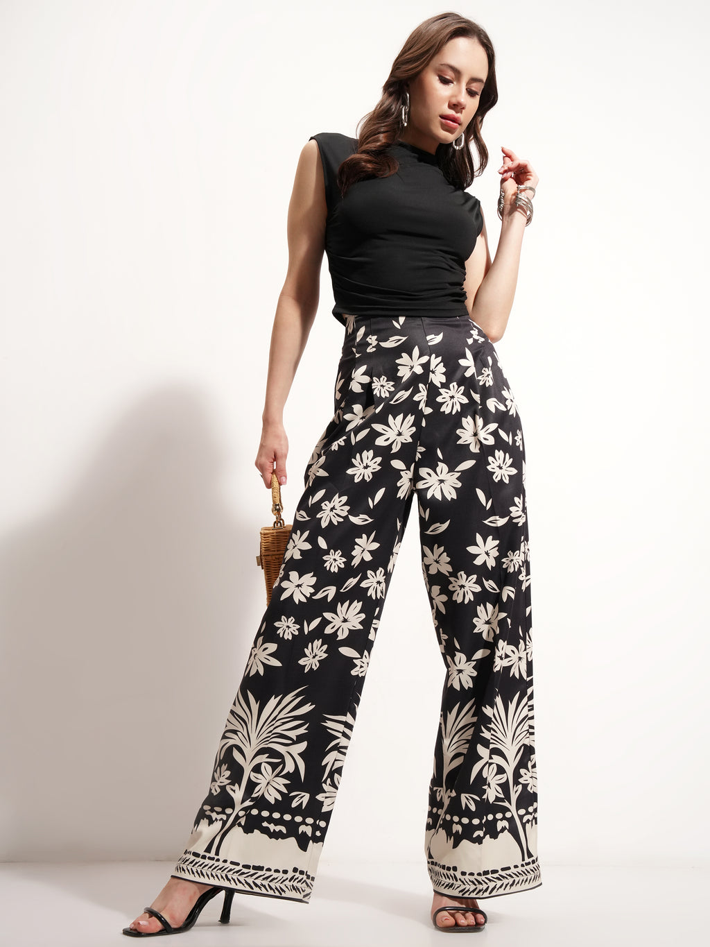 Tokyo Talkies Women Black Printed Baggy Casual Trouser - Black - Image 2