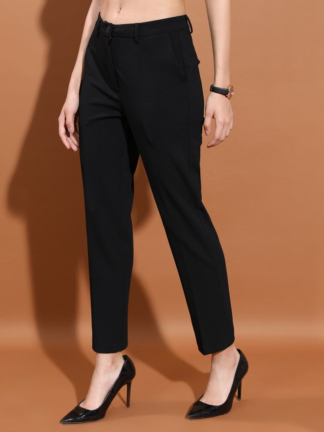 Tokyo Talkies Women Black Solid Regular Fit Chinos - Black - Image 4