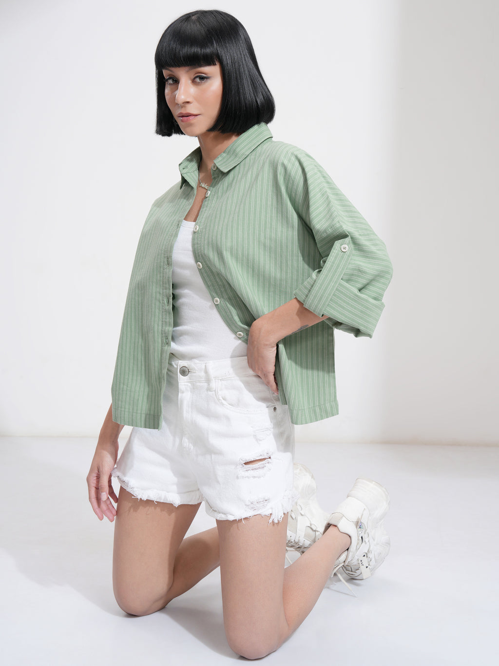 Men Regular Fit Casual Shirt - Olive - Image 2