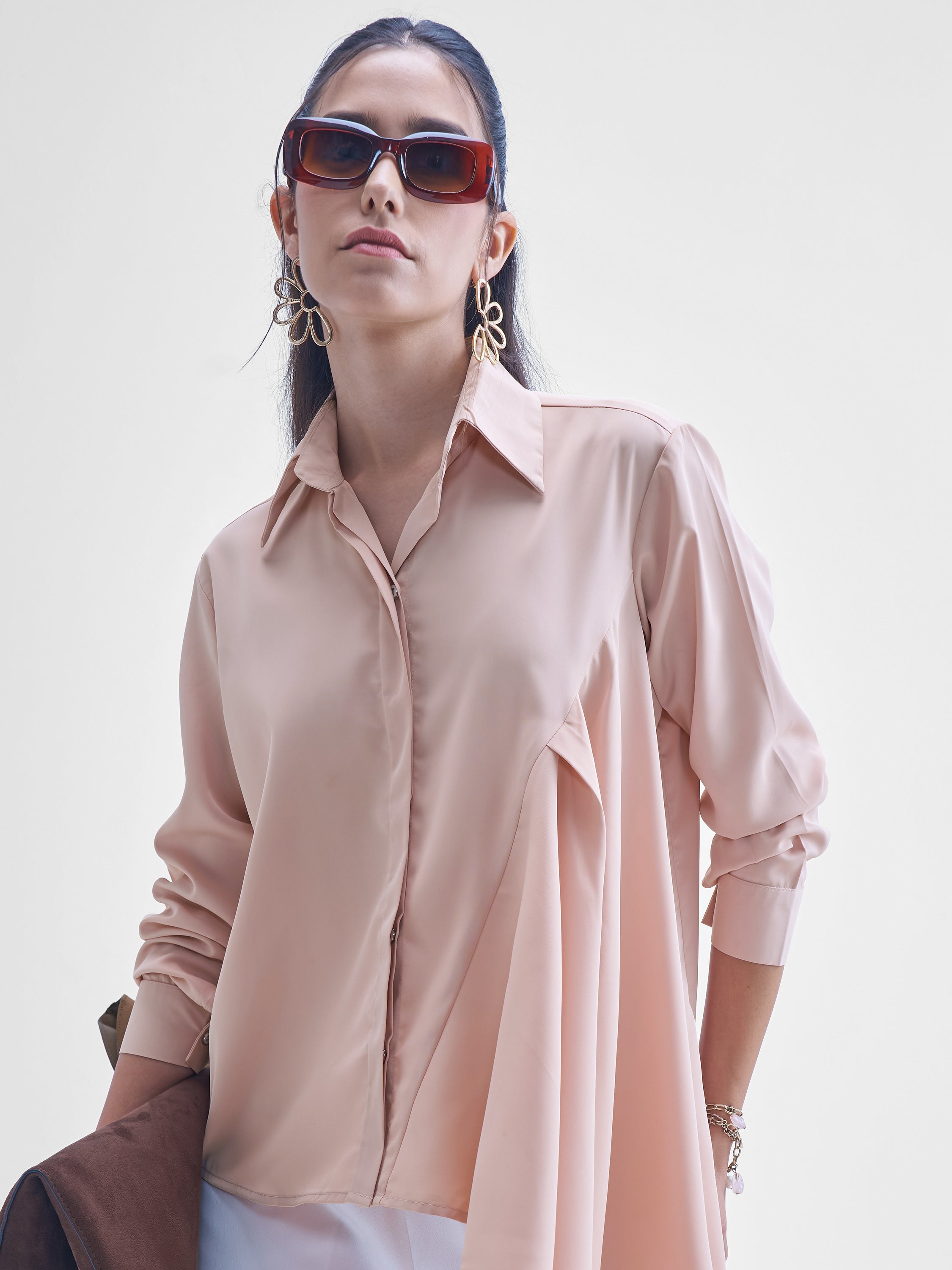 Tokyo Talkies Women Pink Solid casual shirts - Pink - Image 1