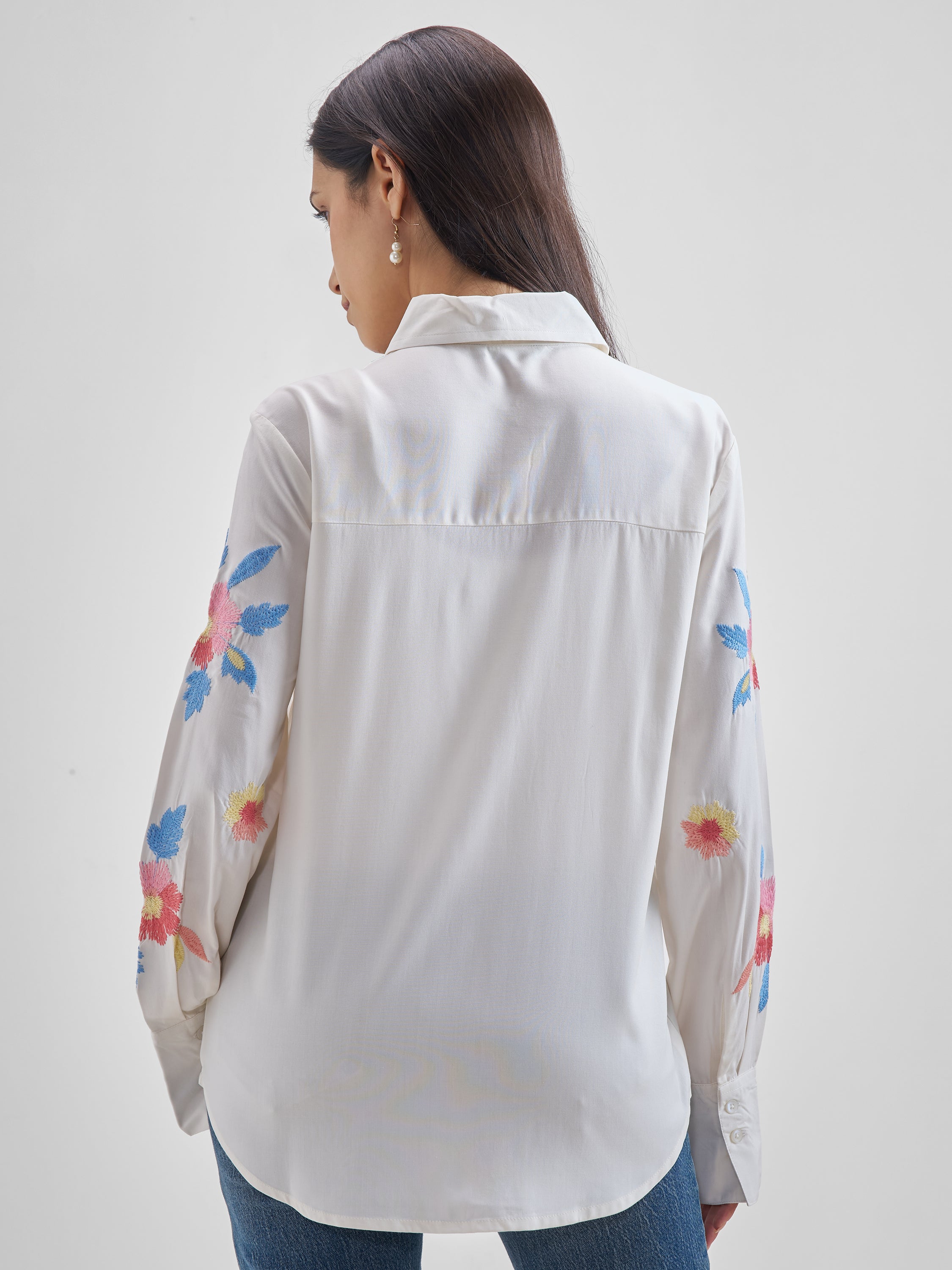 ESPYR By Tokyo Talkies Women Off White Embroidered Casual Shirt - Off White - Image 3