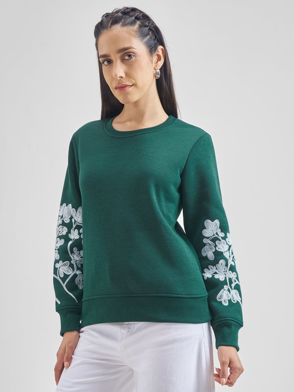 Tokyo Talkies Women Green Solid Pullover Round Neck Sweatshirt - Green - Image 4