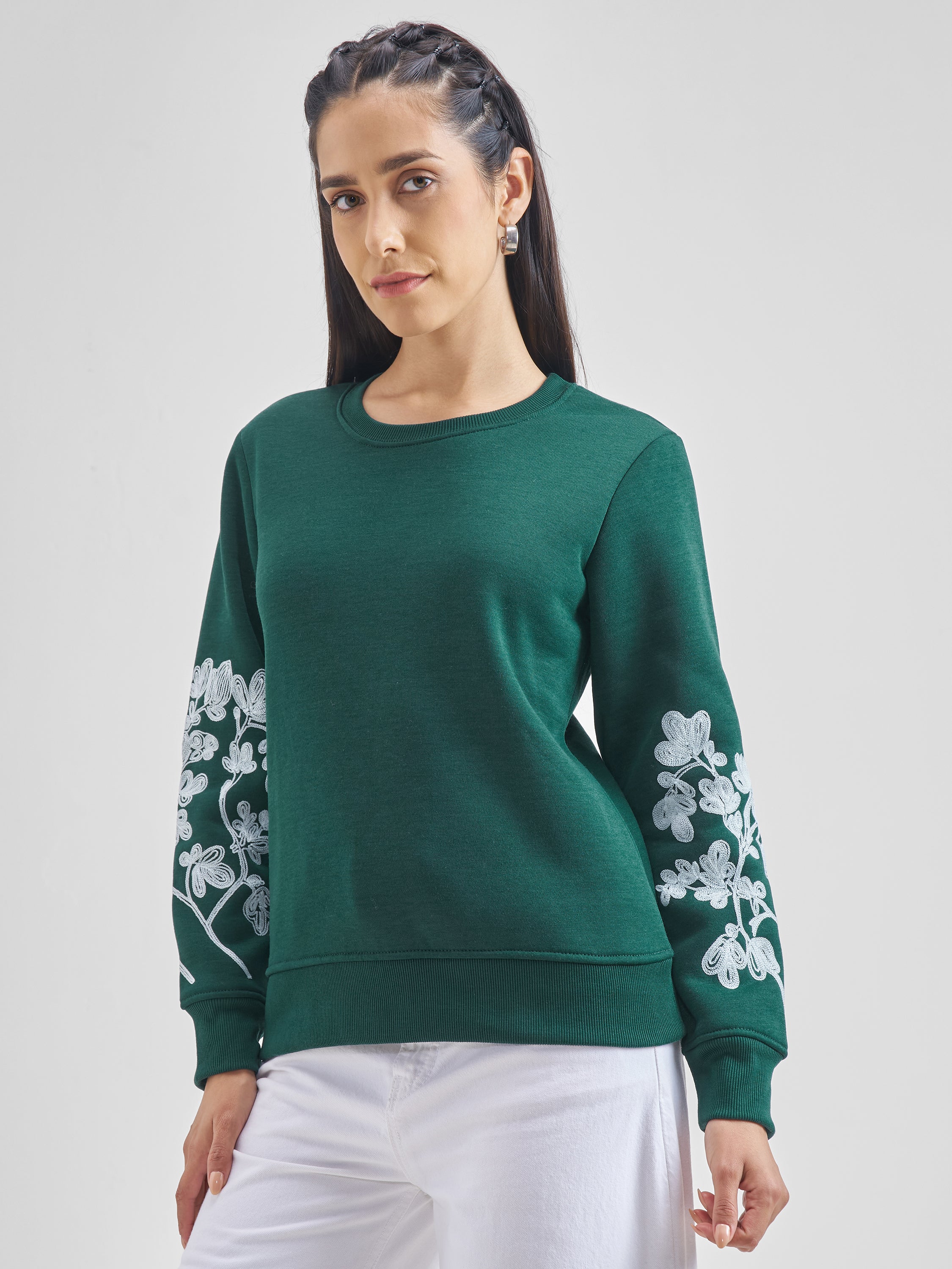 Tokyo Talkies Women Green Solid Pullover Round Neck Sweatshirt - Green - Image 4