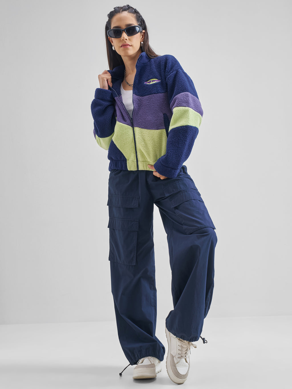 Tokyo Talkies Women Navy Blue Colourblocked Pullover High Neck Sweatshirt - Navy Blue - Image 2