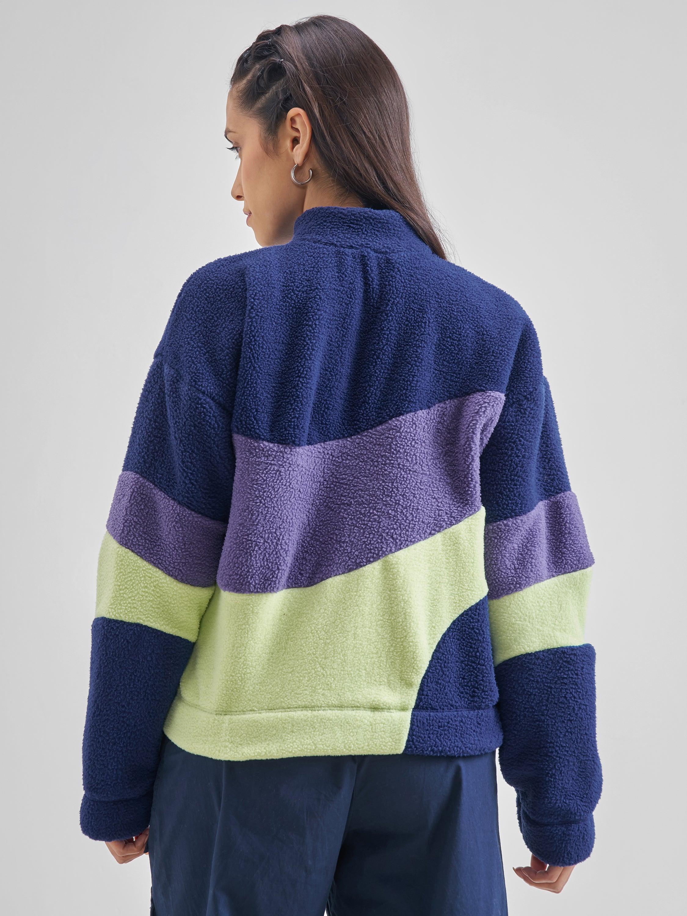 Tokyo Talkies Women Navy Blue Colourblocked Pullover High Neck Sweatshirt - Navy Blue - Image 3
