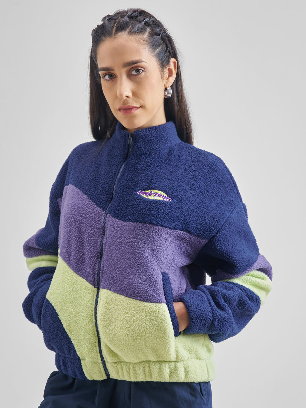 Tokyo Talkies Women Navy Blue Colourblocked Pullover High Neck Sweatshirt - Navy Blue - Image 4