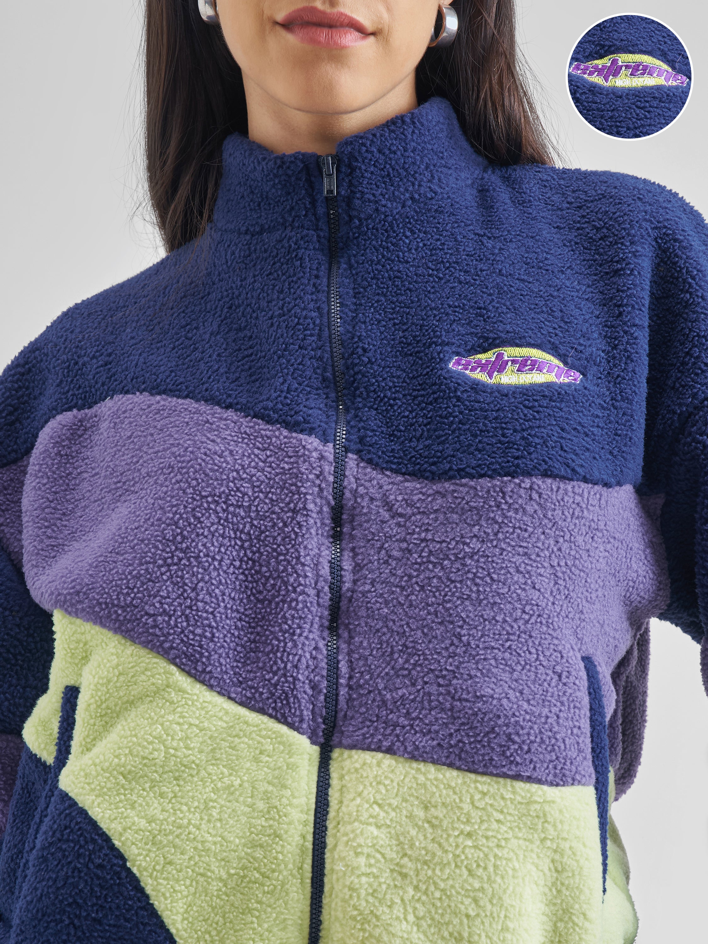 Tokyo Talkies Women Navy Blue Colourblocked Pullover High Neck Sweatshirt - Navy Blue - Image 5