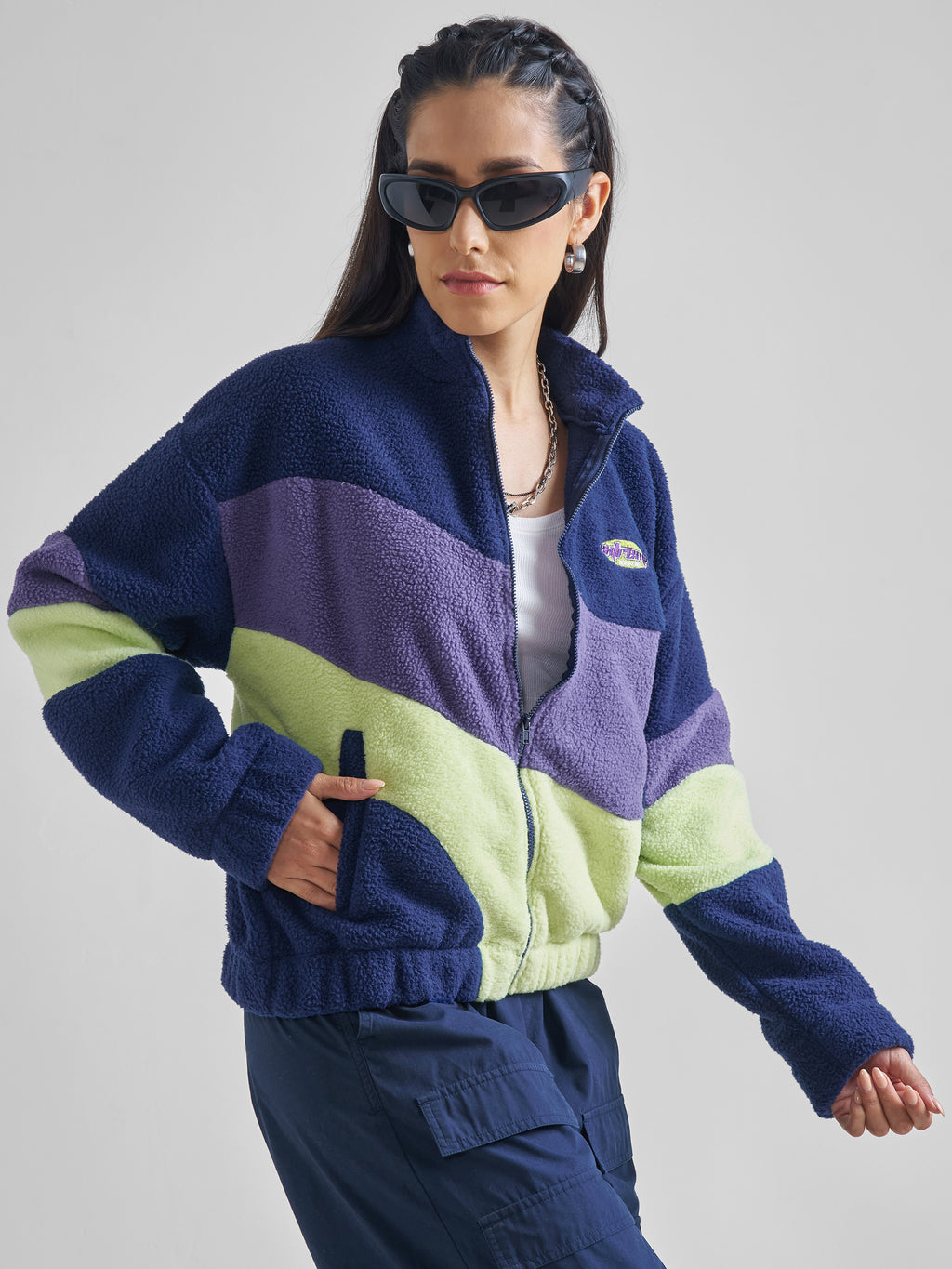 Tokyo Talkies Women Navy Blue Colourblocked Pullover High Neck Sweatshirt - Navy Blue - Image 6