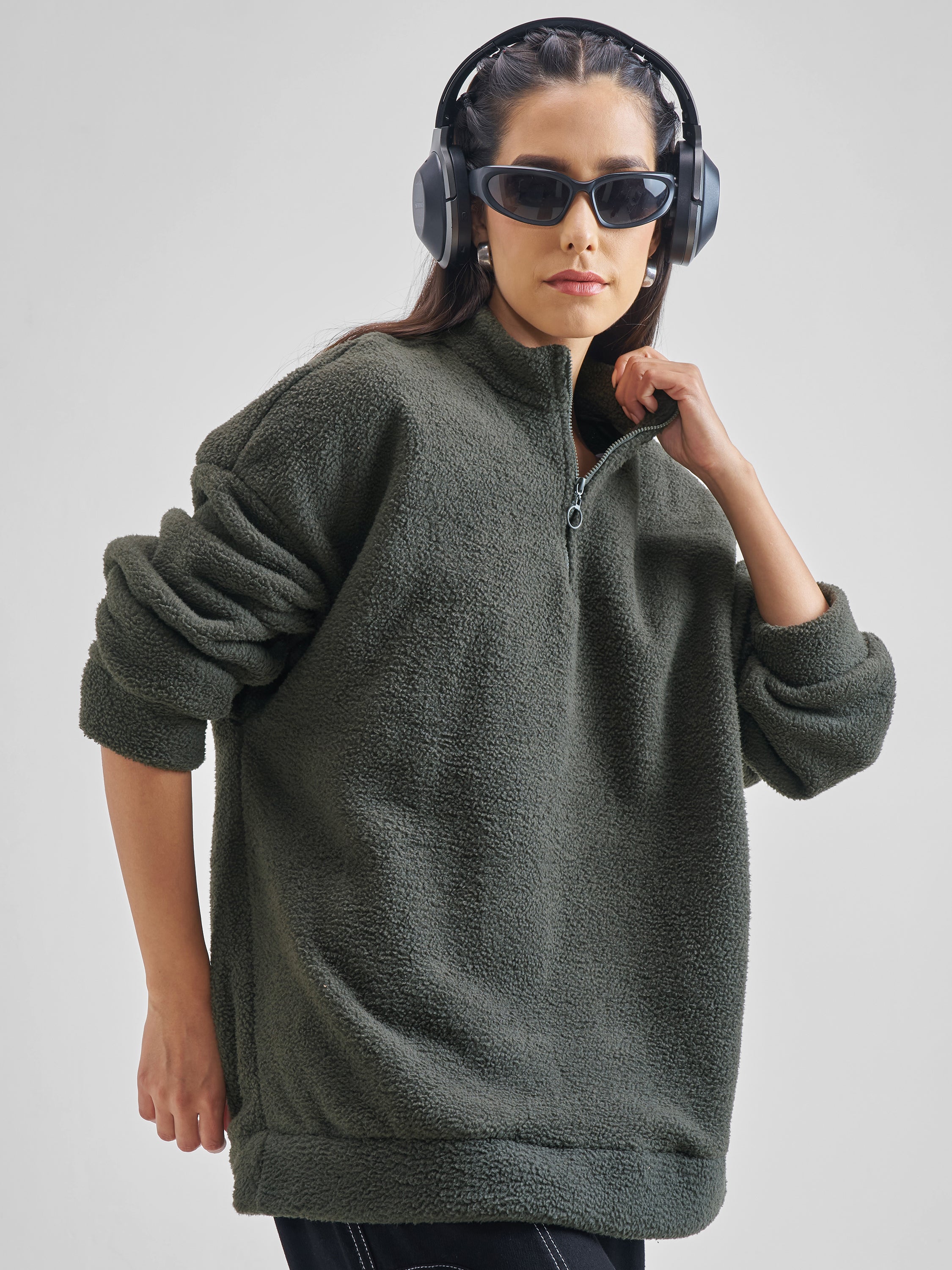 Tokyo Talkies Women Grey Solid Pullover High Neck Sweatshirt - Grey - Image 6