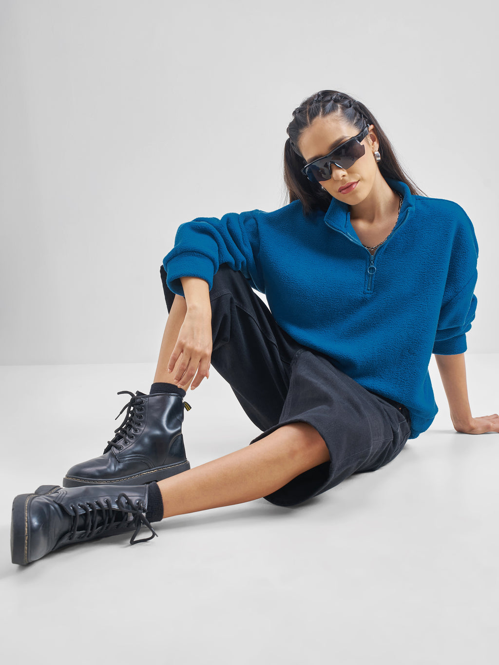 Tokyo Talkies Women Teal Solid Pullover High Neck Sweatshirt - Teal - Image 2