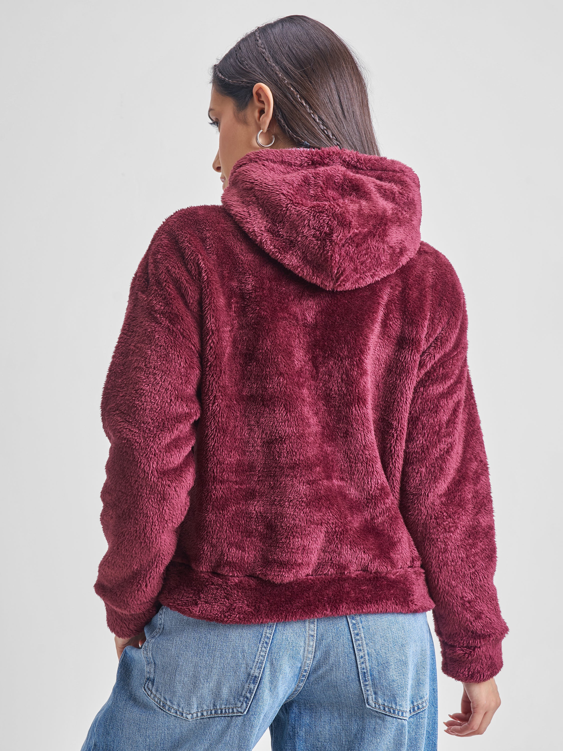 Tokyo Talkies Women Maroon Solid Pullover Hood Sweatshirt - Maroon - Image 3