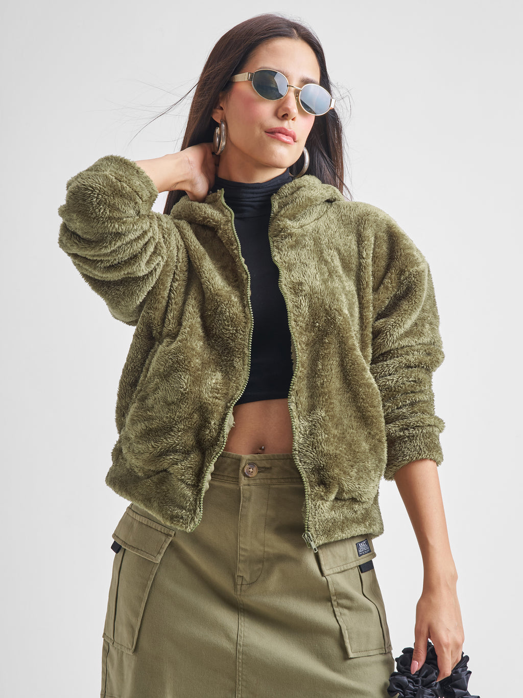 Tokyo Talkies Women Green Solid Pullover Hood Sweatshirt - Green - Image 1