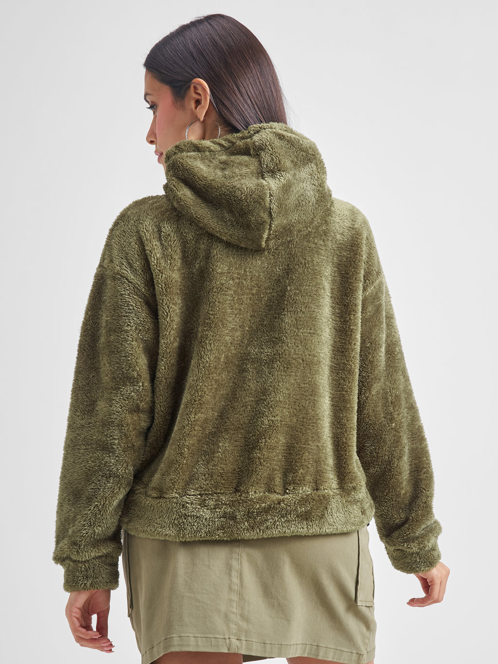 Tokyo Talkies Women Green Solid Pullover Hood Sweatshirt - Green - Image 3