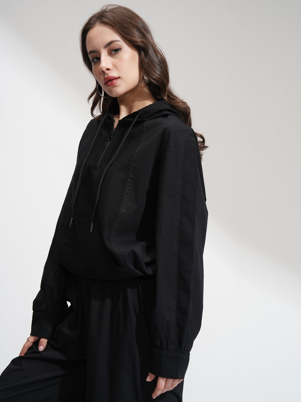 Tokyo Talkies Women Black Solid Pullover Hood Sweatshirt - Black - Image 4