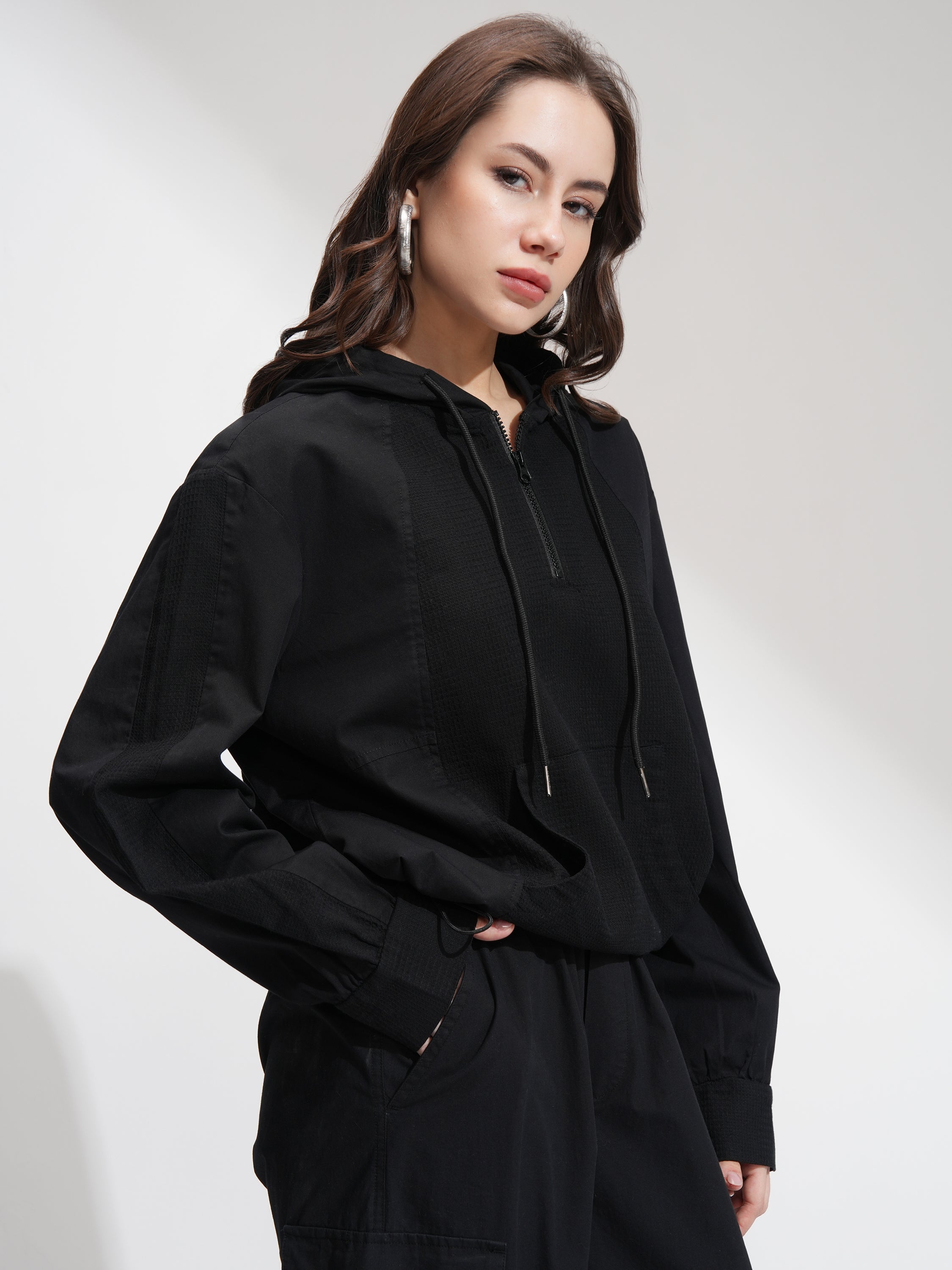 Tokyo Talkies Women Black Solid Pullover Hood Sweatshirt - Black - Image 6