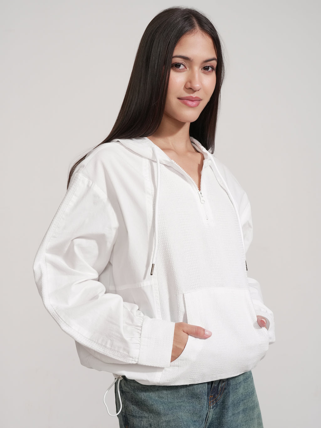 Tokyo Talkies Women White Solid Pullover Hood Sweatshirt - White - Image 6