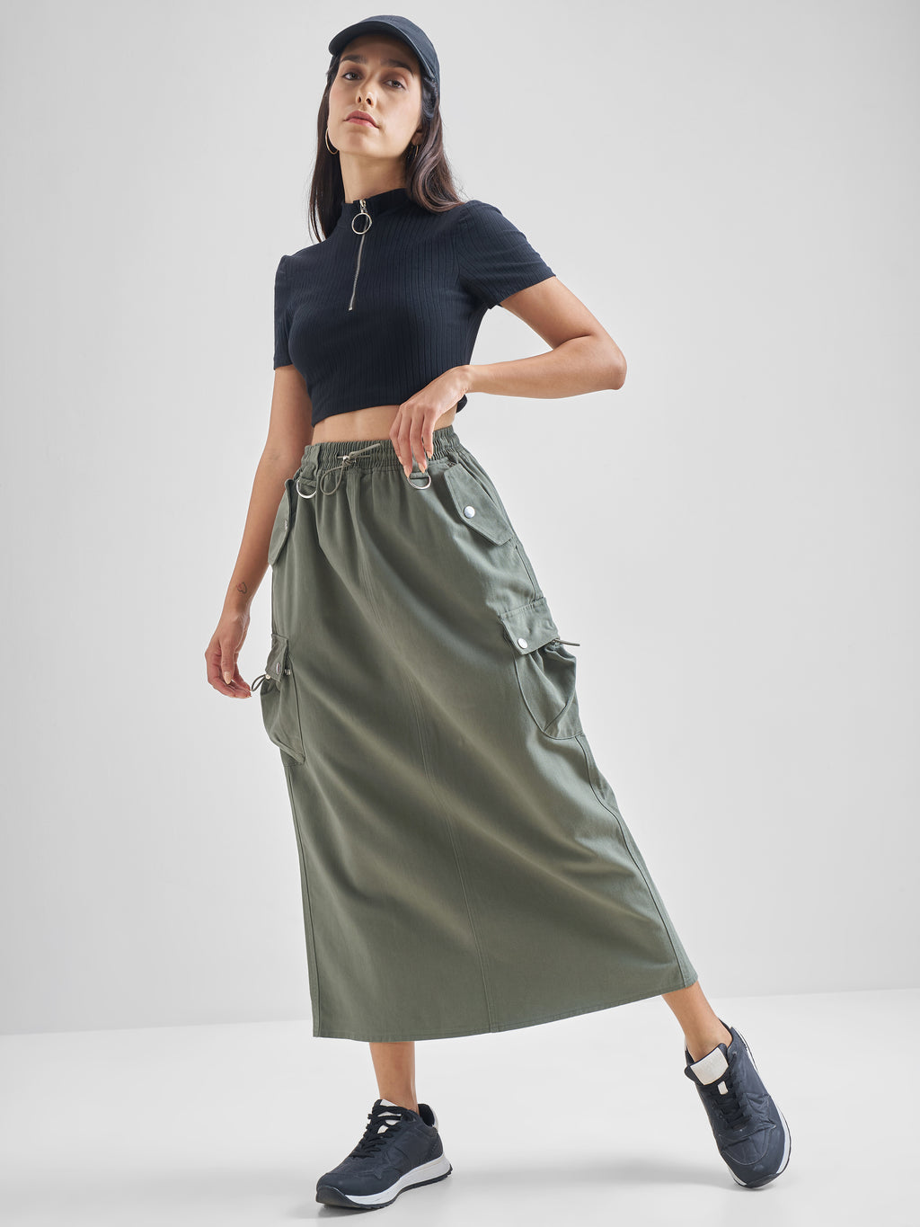 Street By Tokyo Talkies Women Green Straight Midi Skirt - Green - Image 2