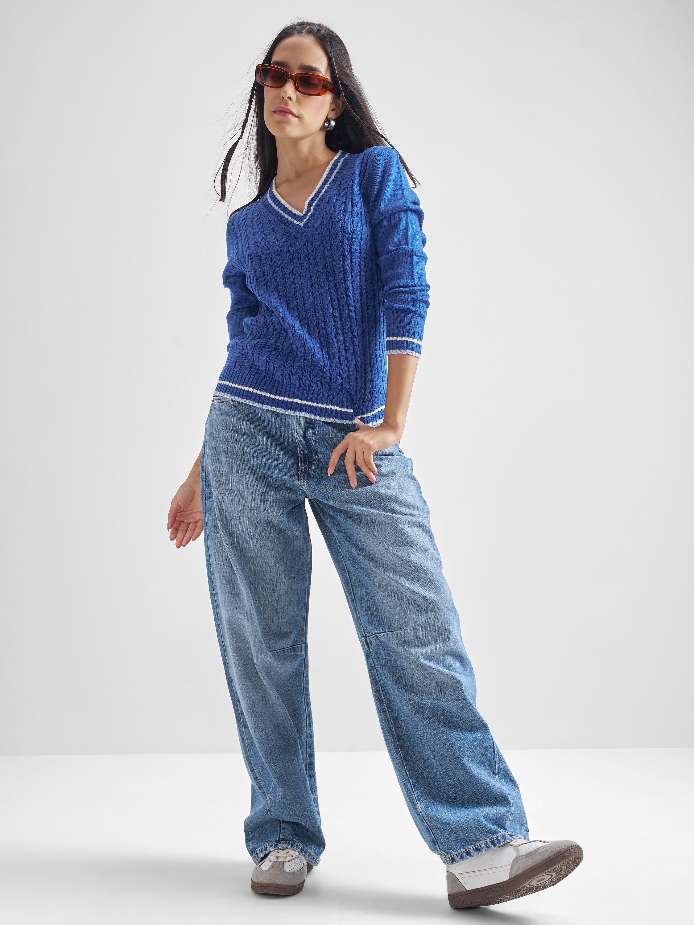 Tokyo Talkies Women Blue V-Neck Sweater - Blue - Image 2