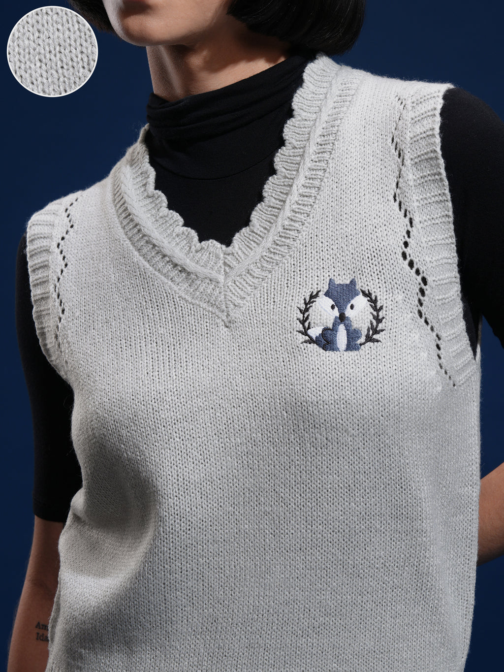 Tokyo Talkies Women Grey V-Neck Sweater - Grey - Image 5