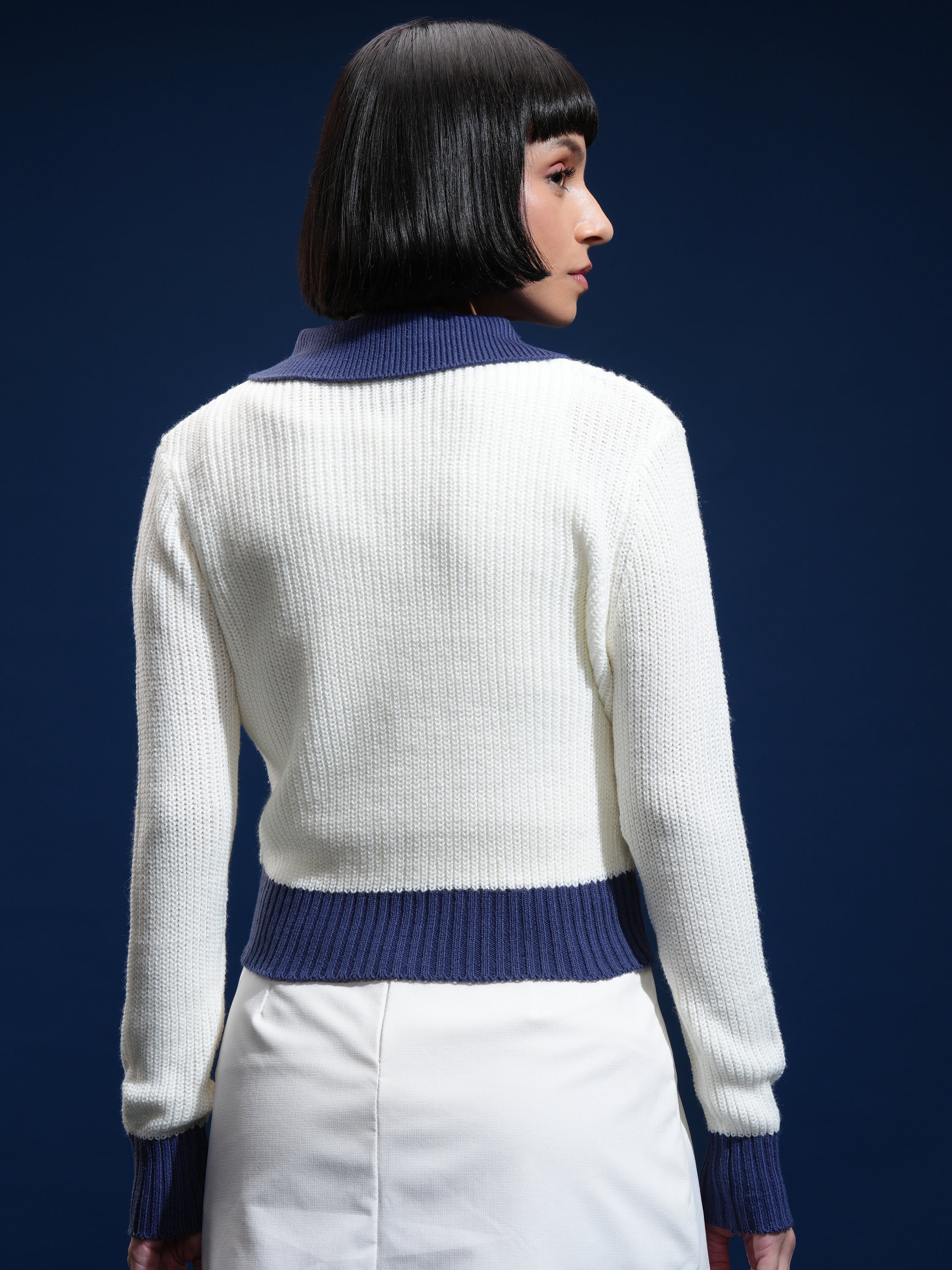 Tokyo Talkies Women White V-Neck Sweater - White - Image 3