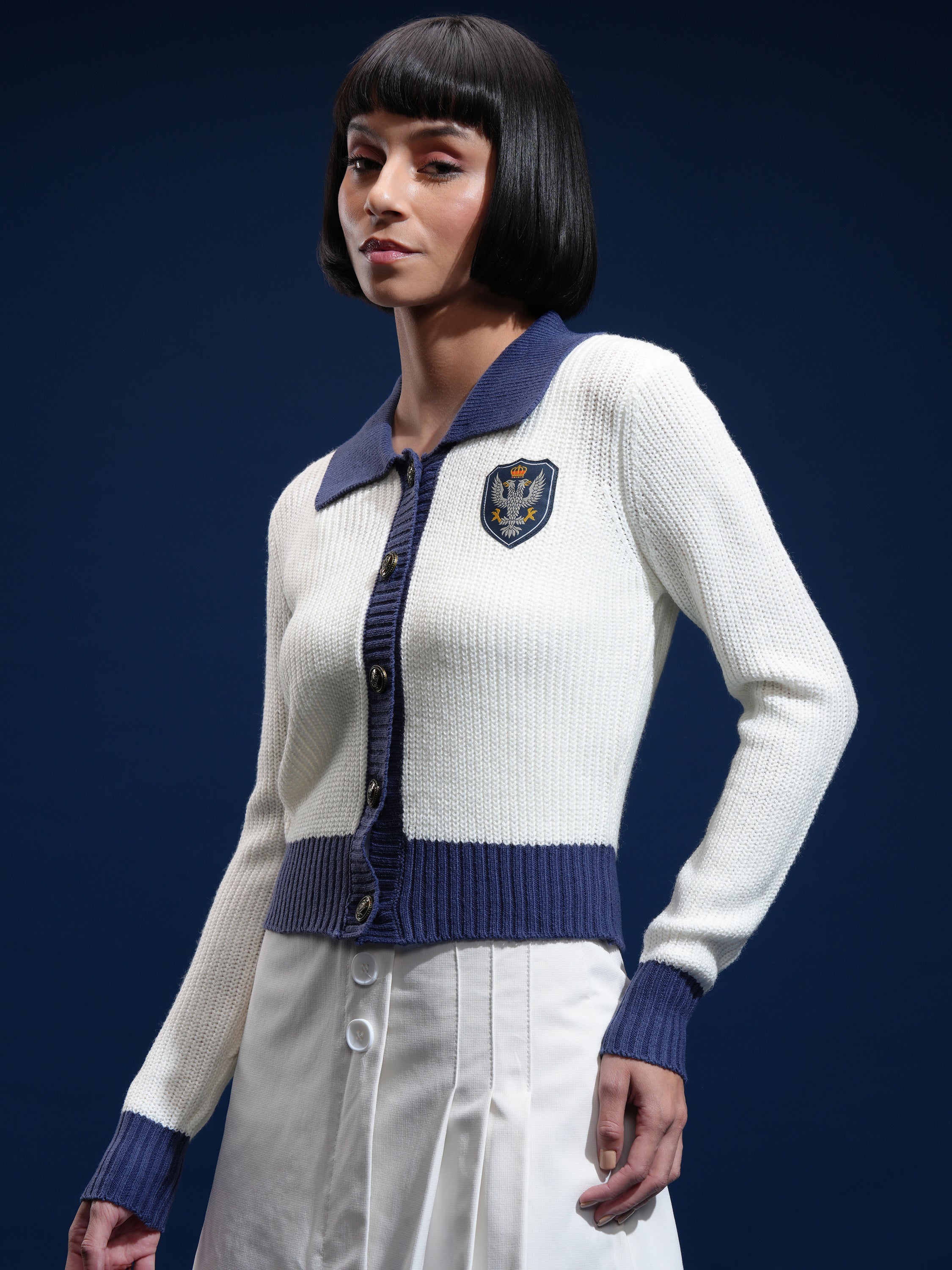 Tokyo Talkies Women White V-Neck Sweater - White - Image 4