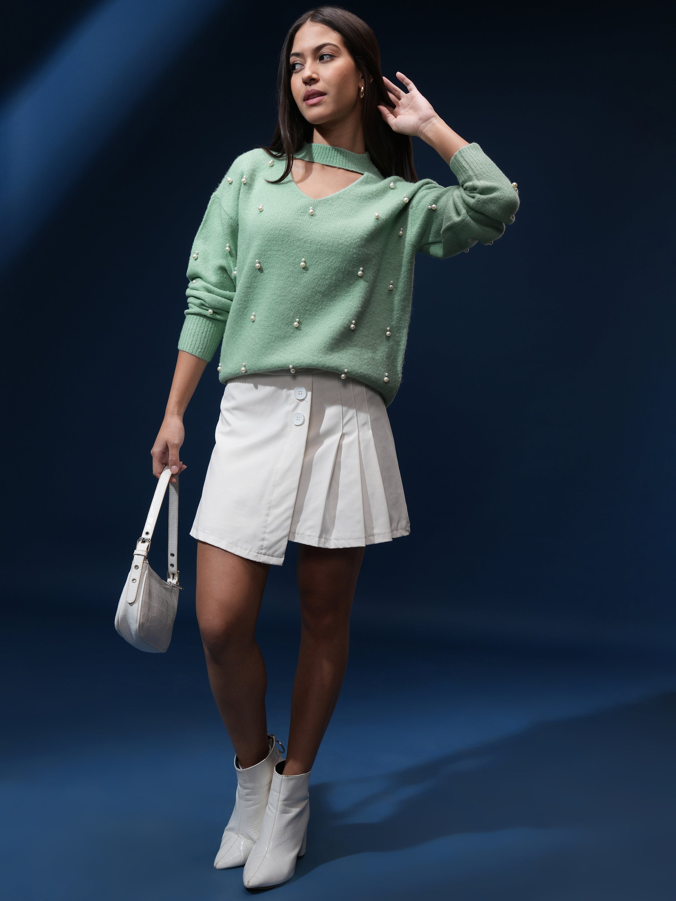 Tokyo Talkies Women Green V-Neck Sweater - Green - Image 2