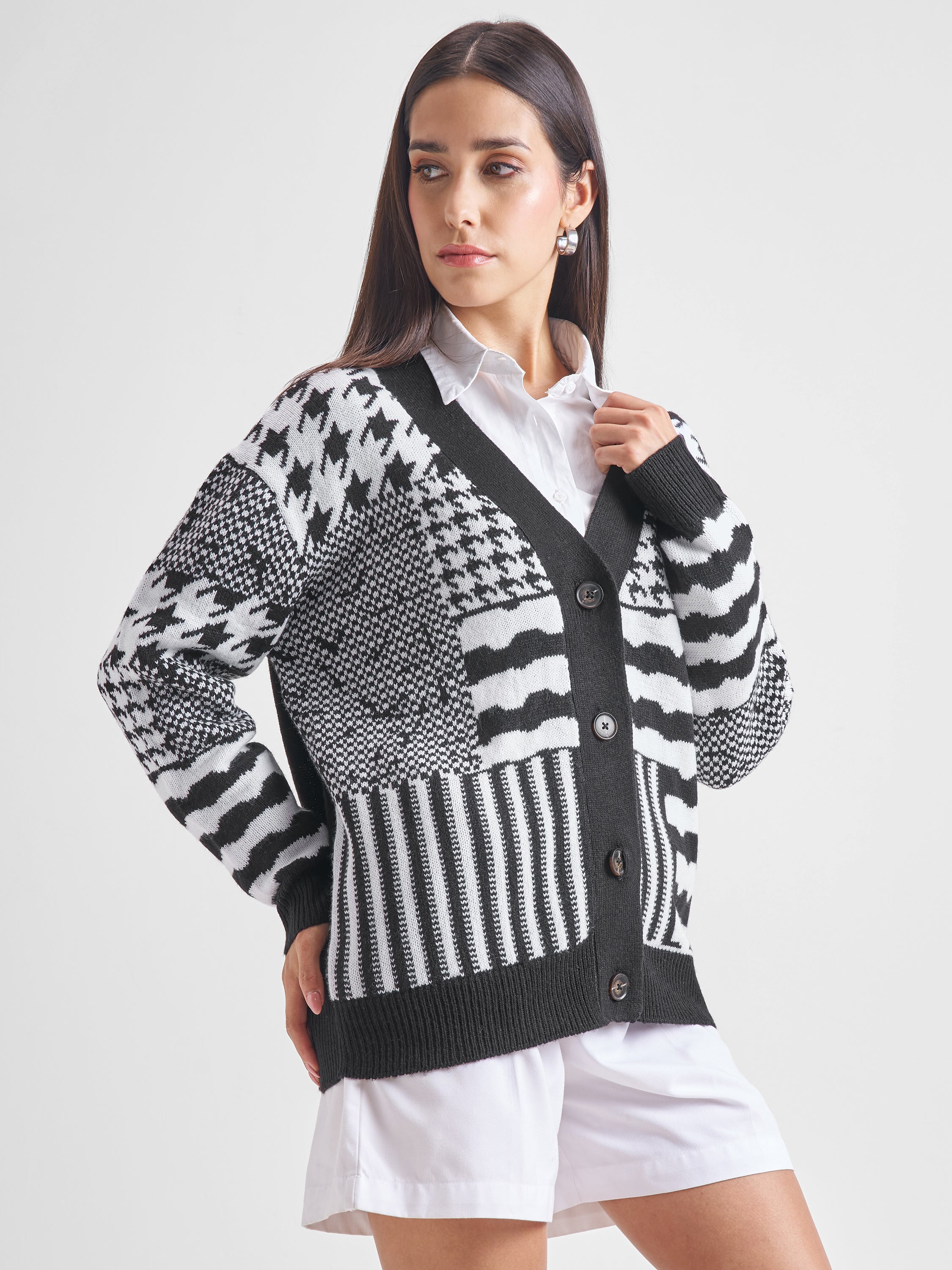 Tokyo Talkies Women Black V-Neck Sweater - Black - Image 6