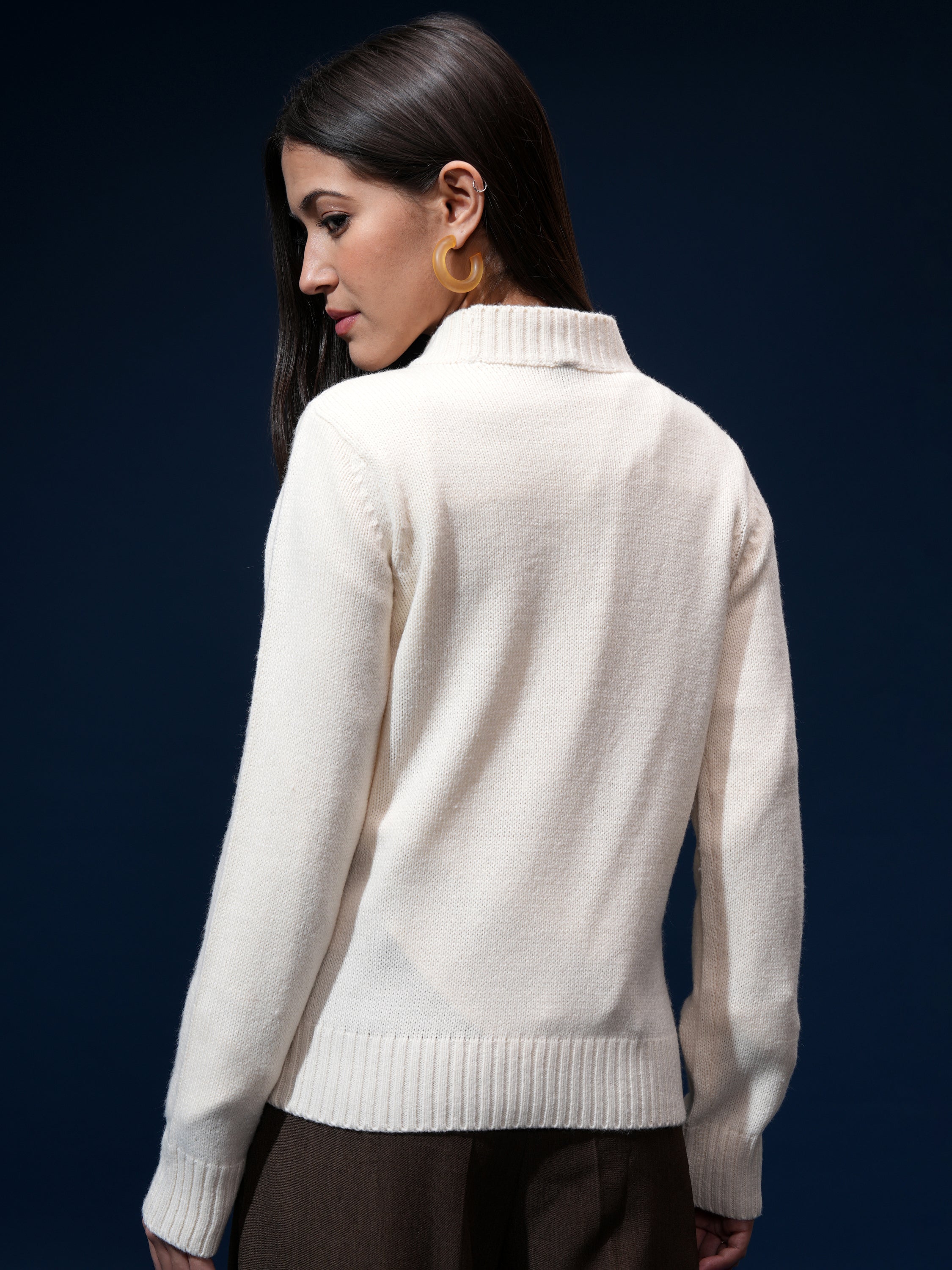 Tokyo Talkies Women Off White Round Neck Sweater - Off White - Image 3
