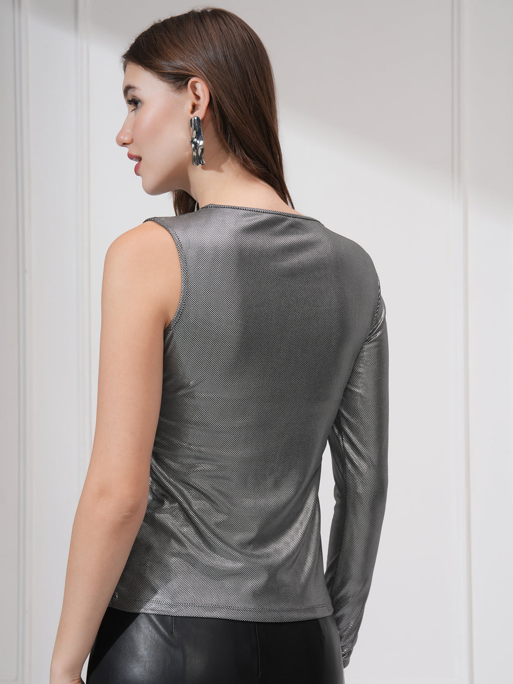 Tokyo Talkies Womens Silver Asymmtrical One Sleeve Top - Silver - Image 3