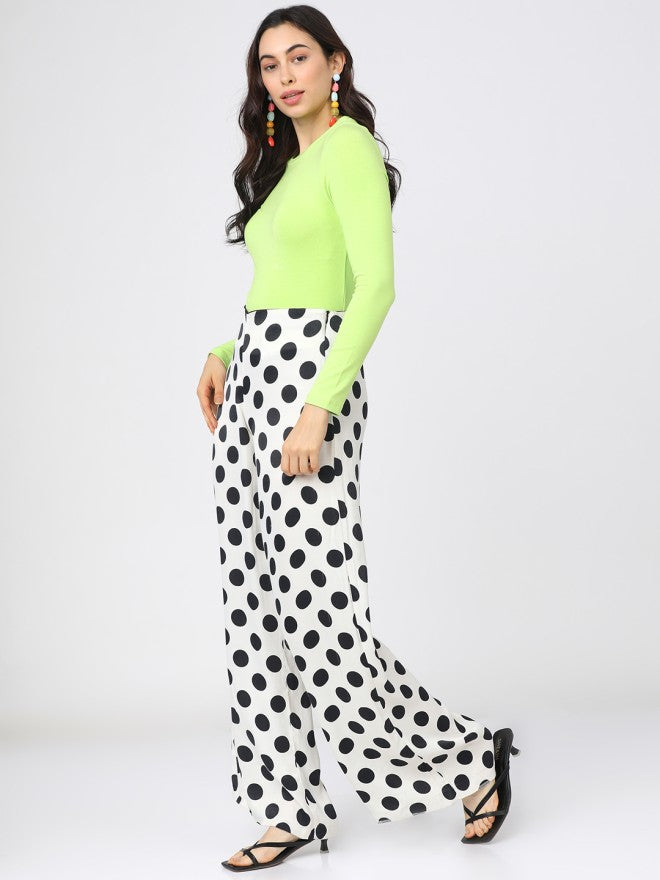 Tokyo Talkies Women Green Solid Regular Top - Green - Image 4