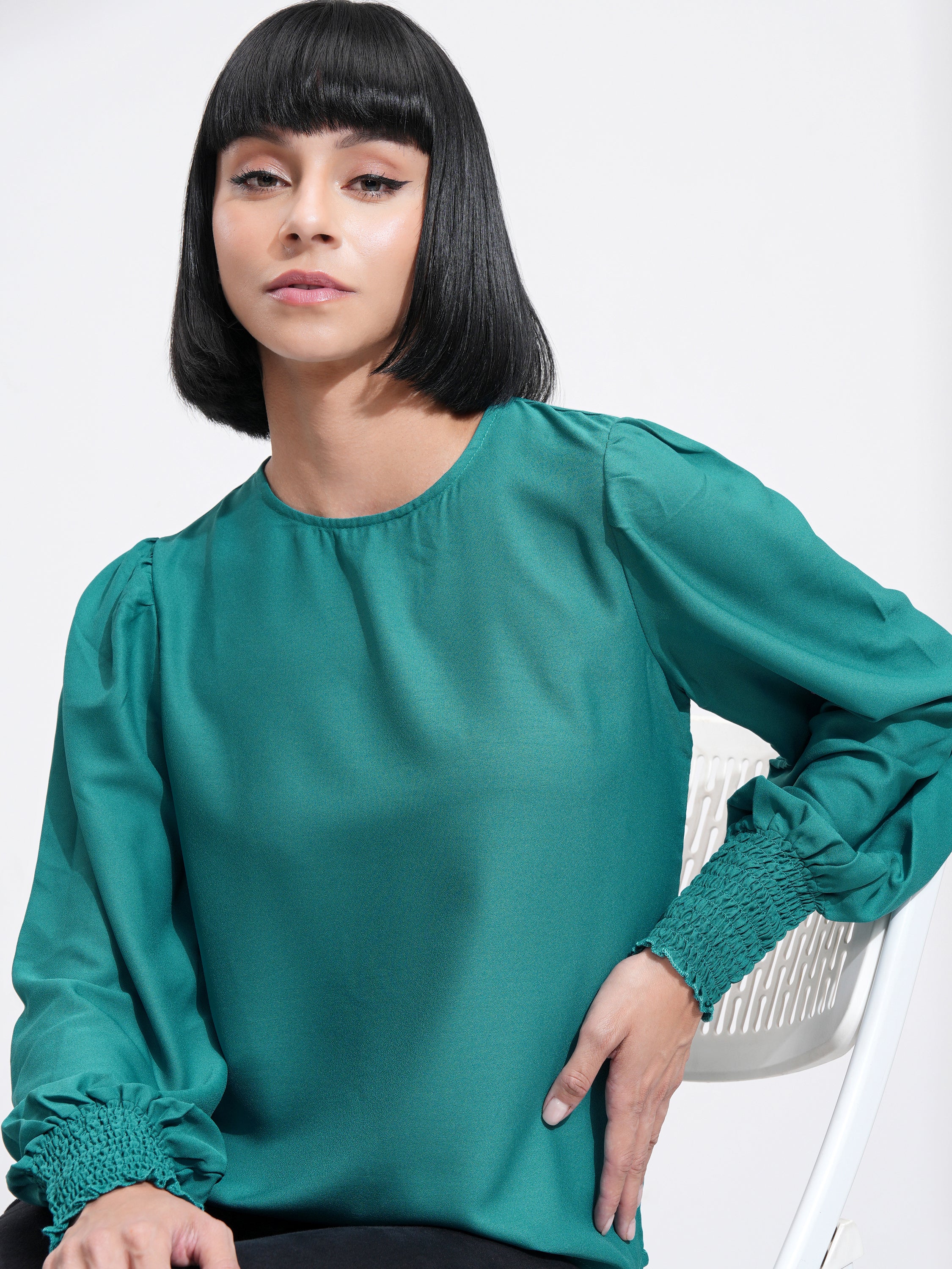 Tokyo Talkies Women Green Solid Regular Top - Green - Image 1