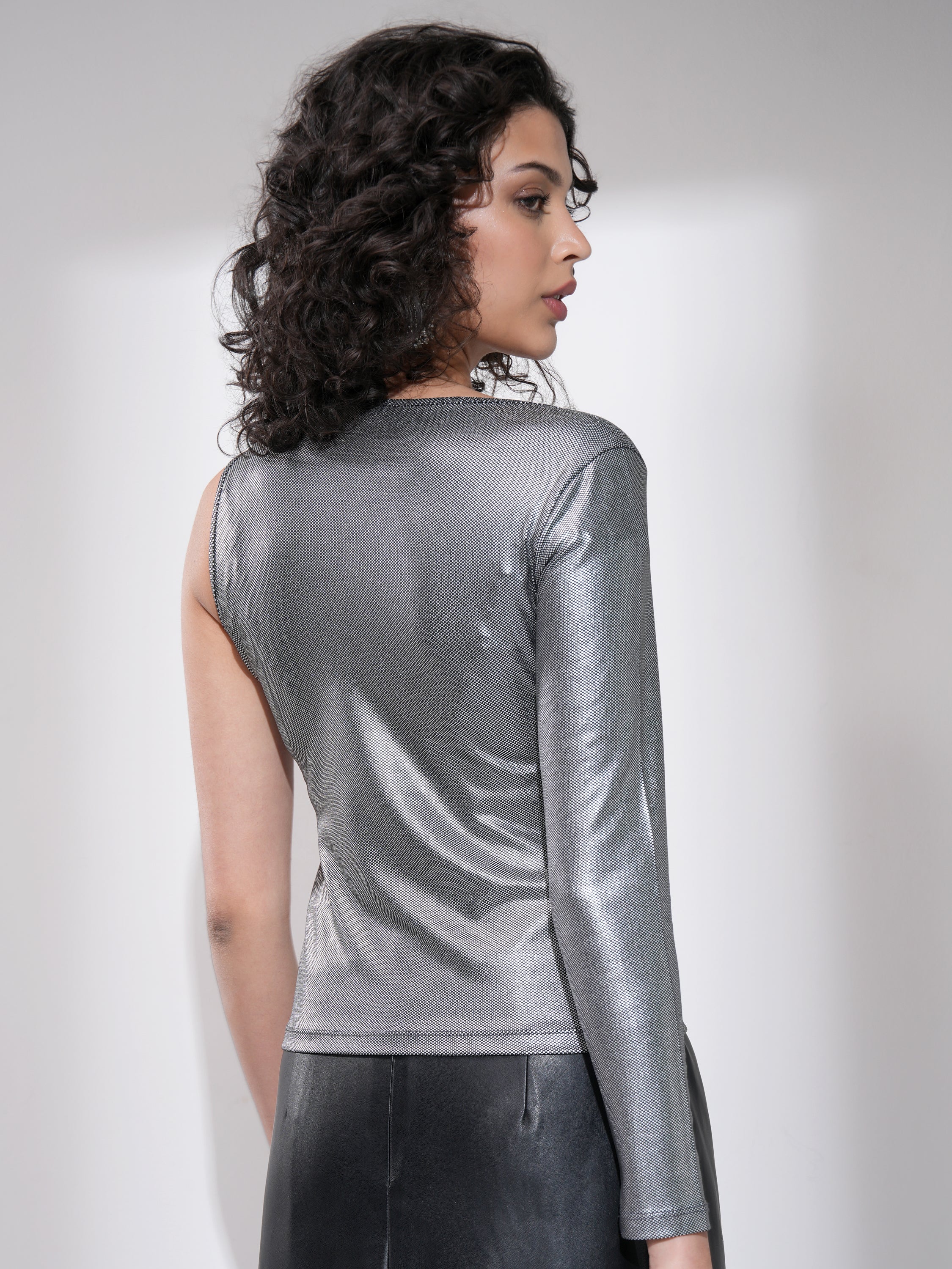 Tokyo Talkies Women Silver Solid Fitted Top - Silver - Image 3