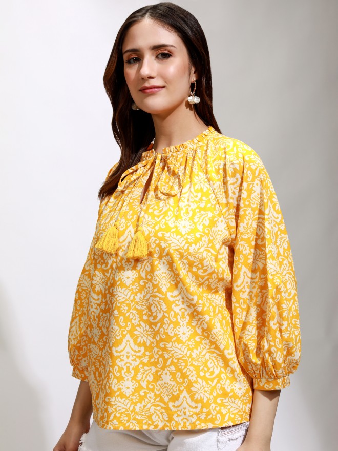 Tokyo Talkies Women Yellow Printed Regular Top - Yellow - Image 4