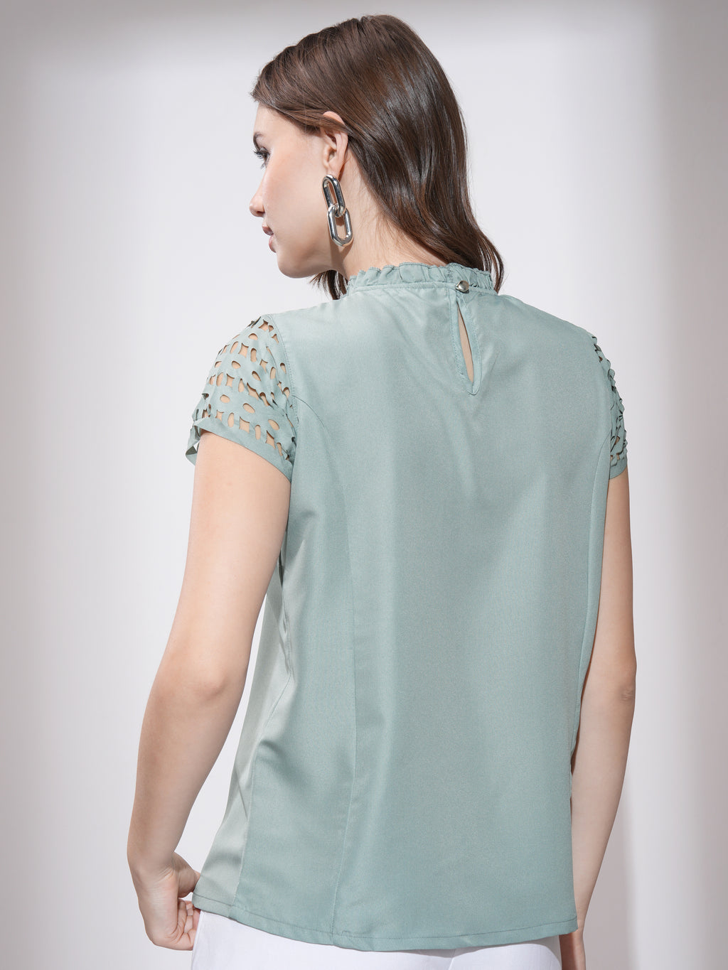 Tokyo Talkies Women Grey Solid Regular Top - Grey - Image 3