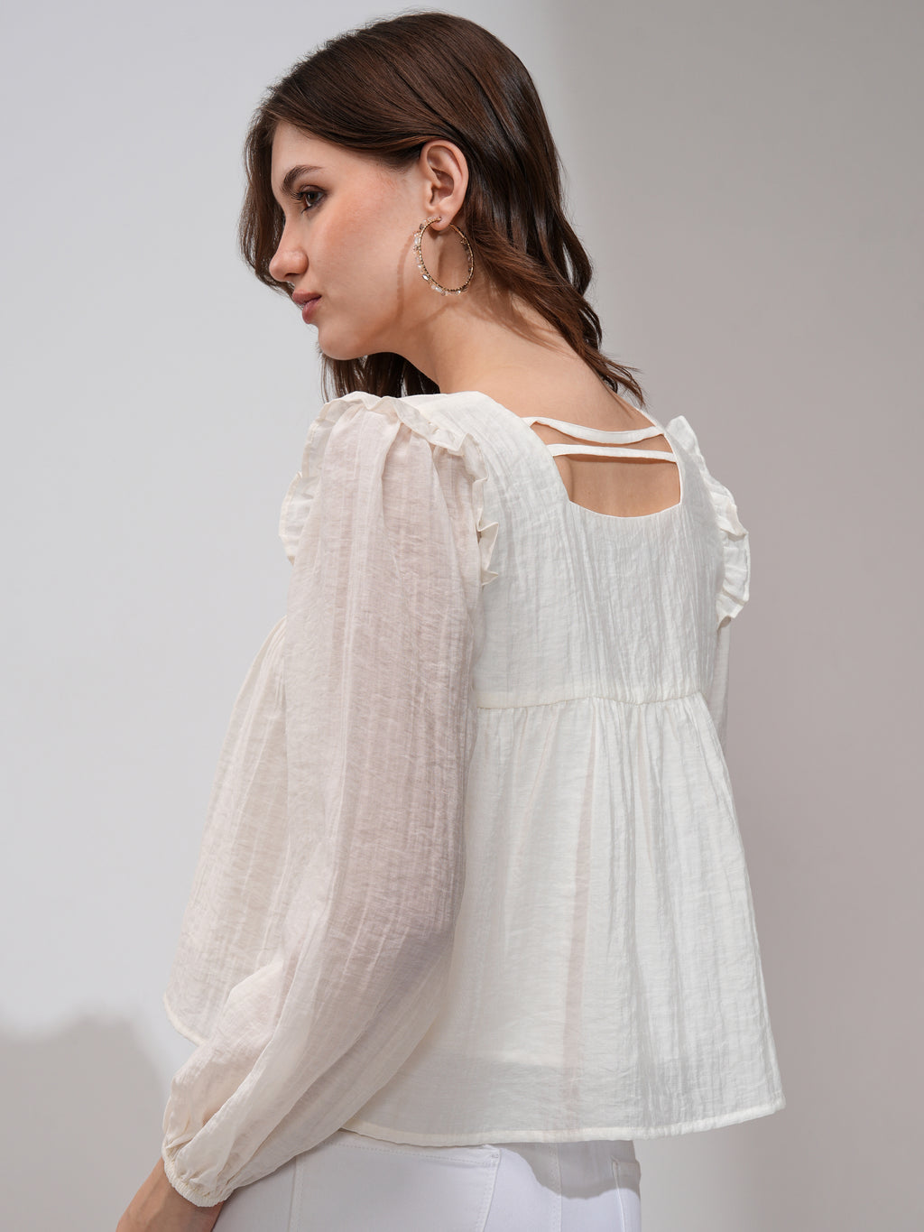 Tokyo Talkies Women Off White Solid Blouson Top - Off White - Image 3