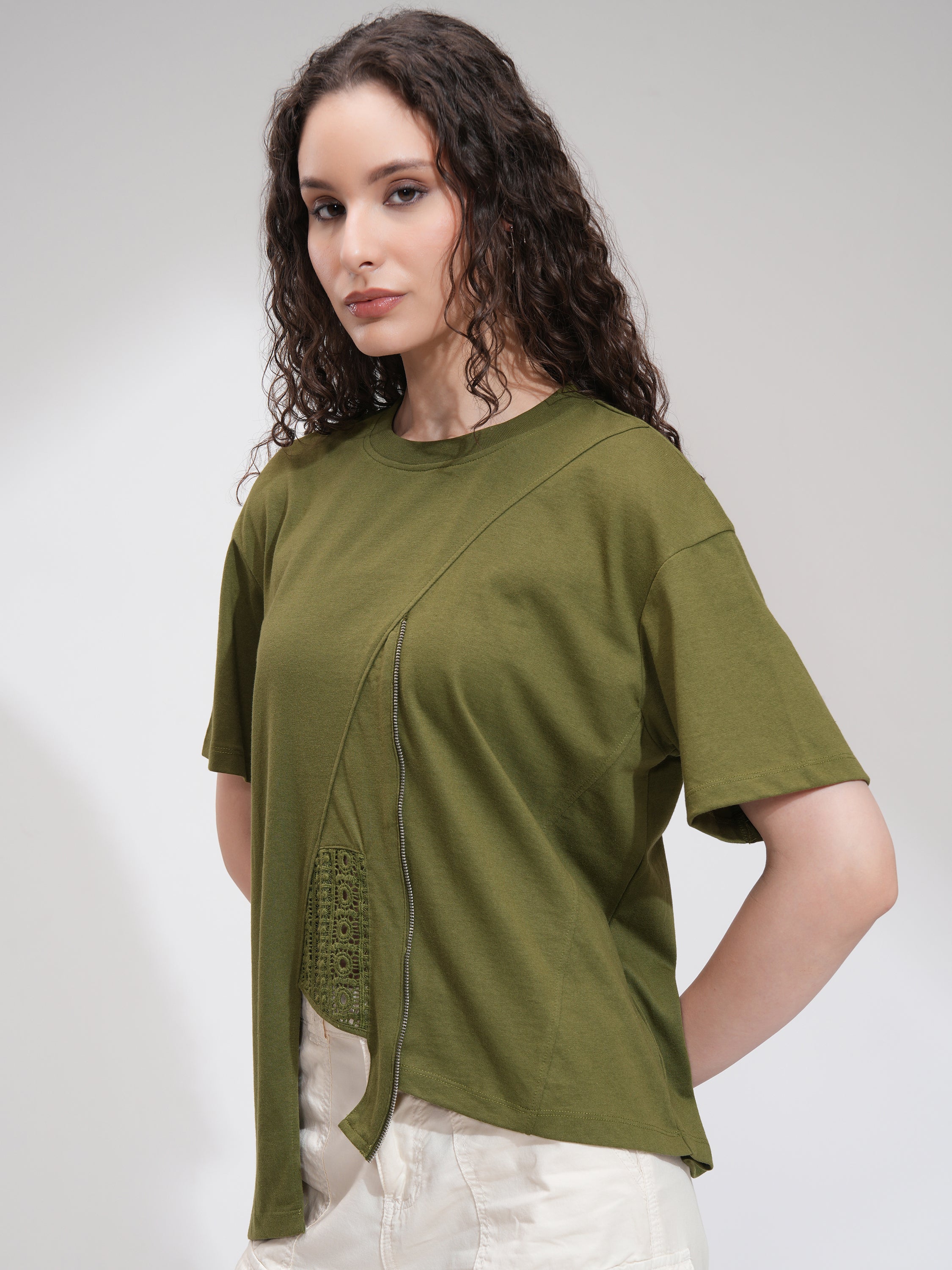Tokyo Talkies Women Olive Solid Regular Top - Olive - Image 4