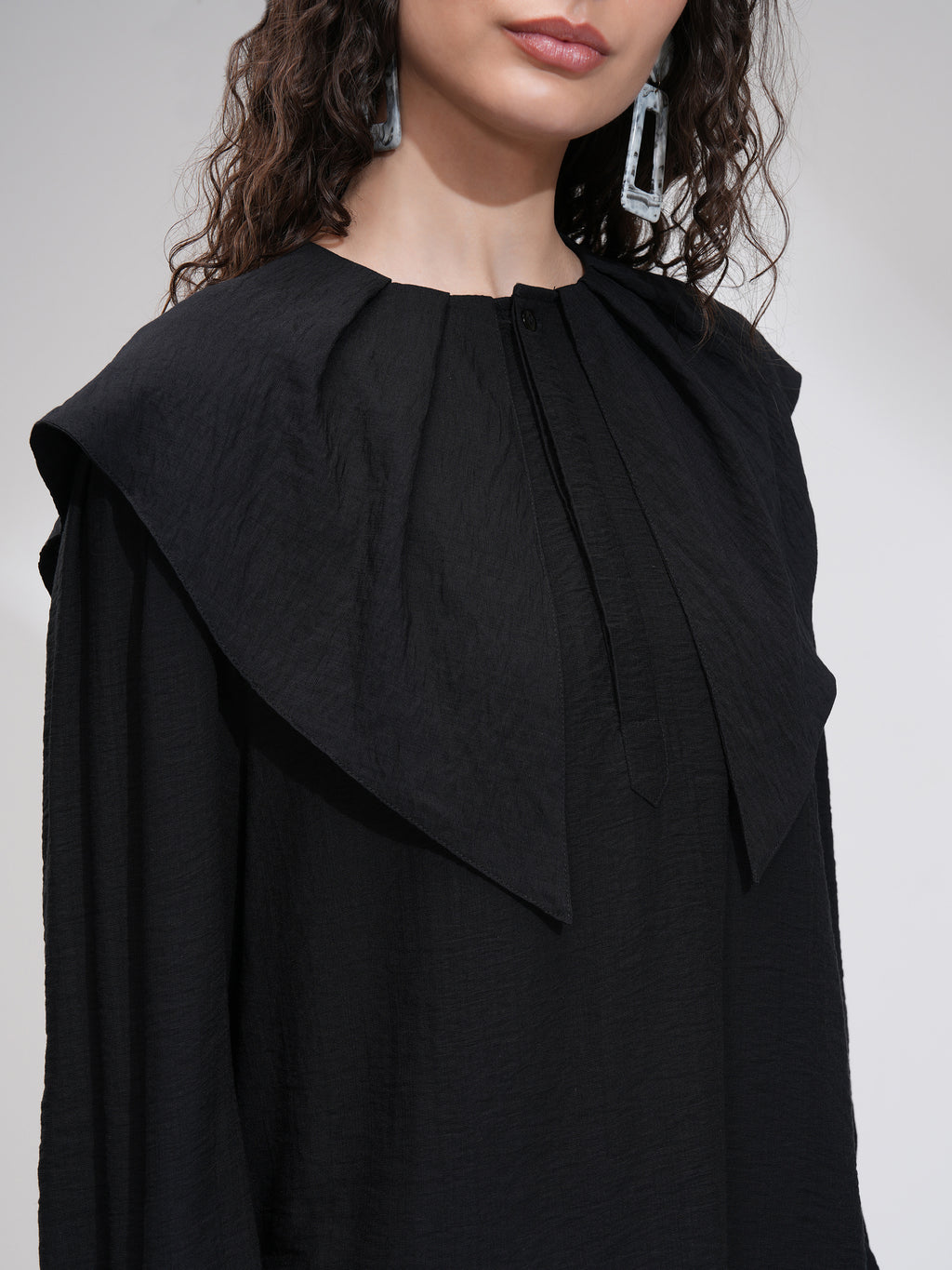 Tokyo Talkies Women Black Solid Regular Top - Black - Image 5