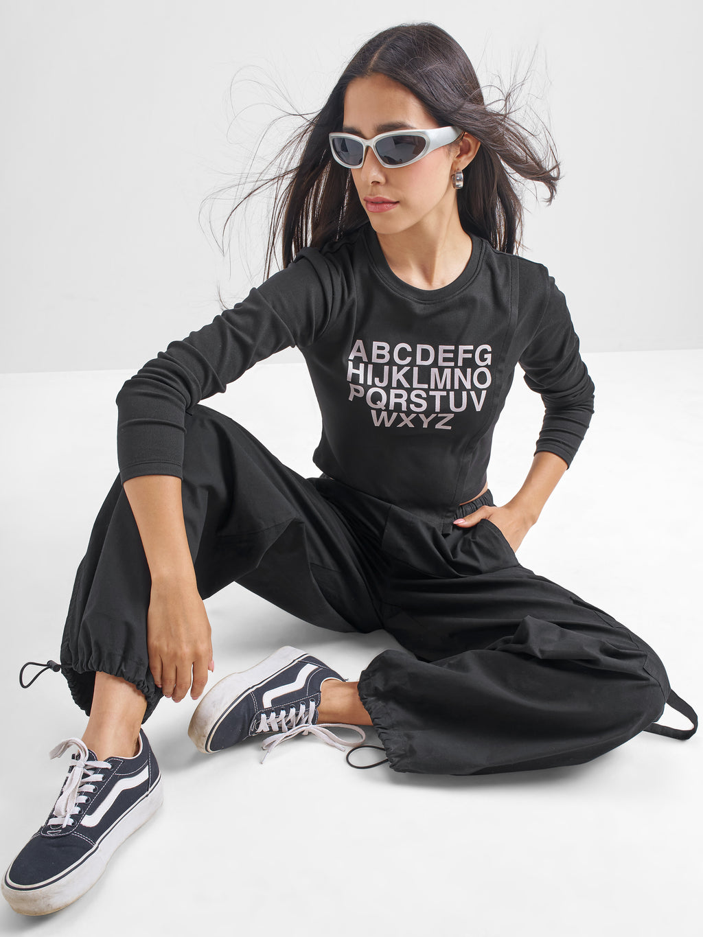 Tokyo Talkies Women Black Printed Regular Top - Black - Image 4