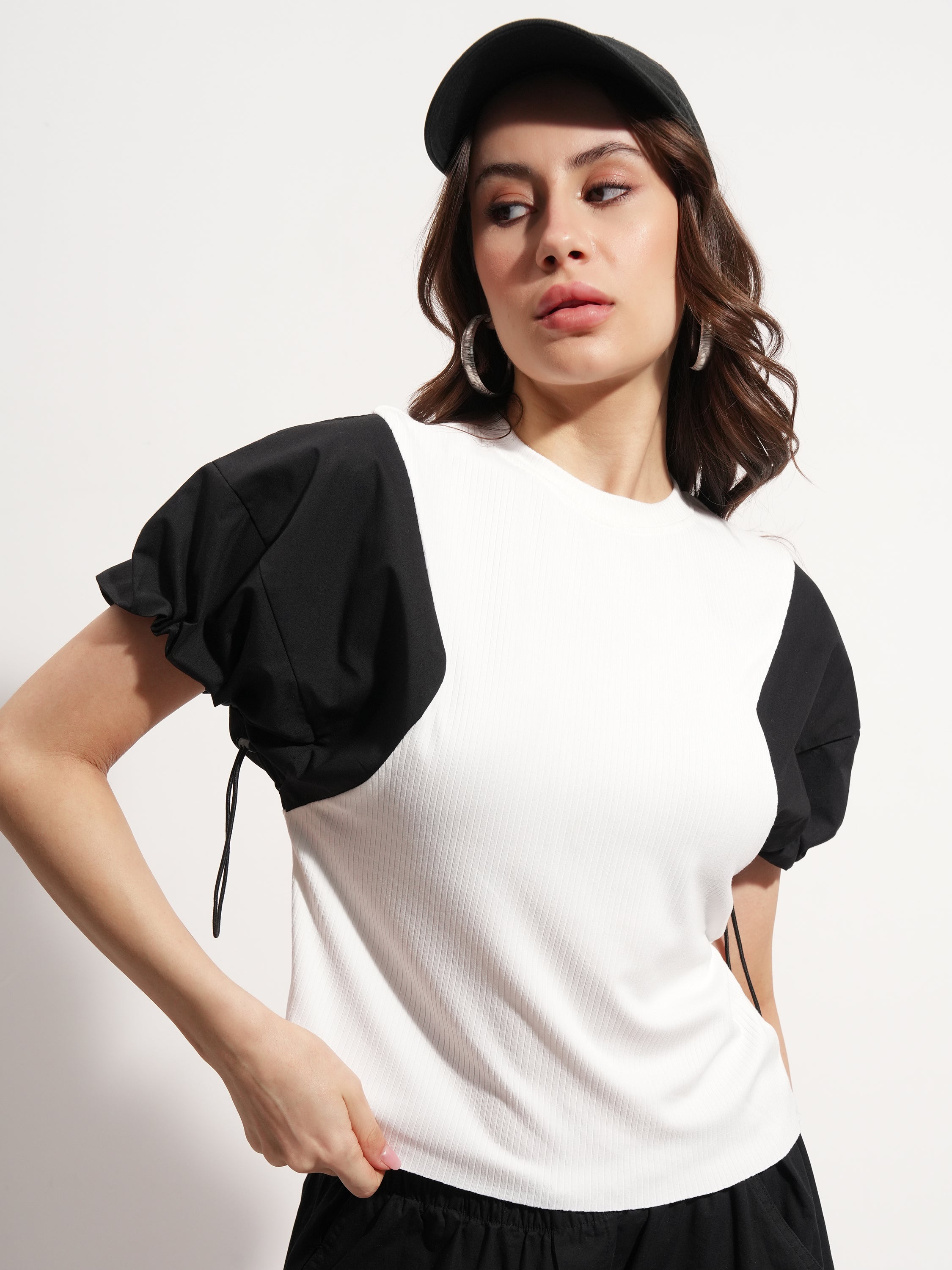 Tokyo Talkies Women White Solid Regular Top - White - Image 1