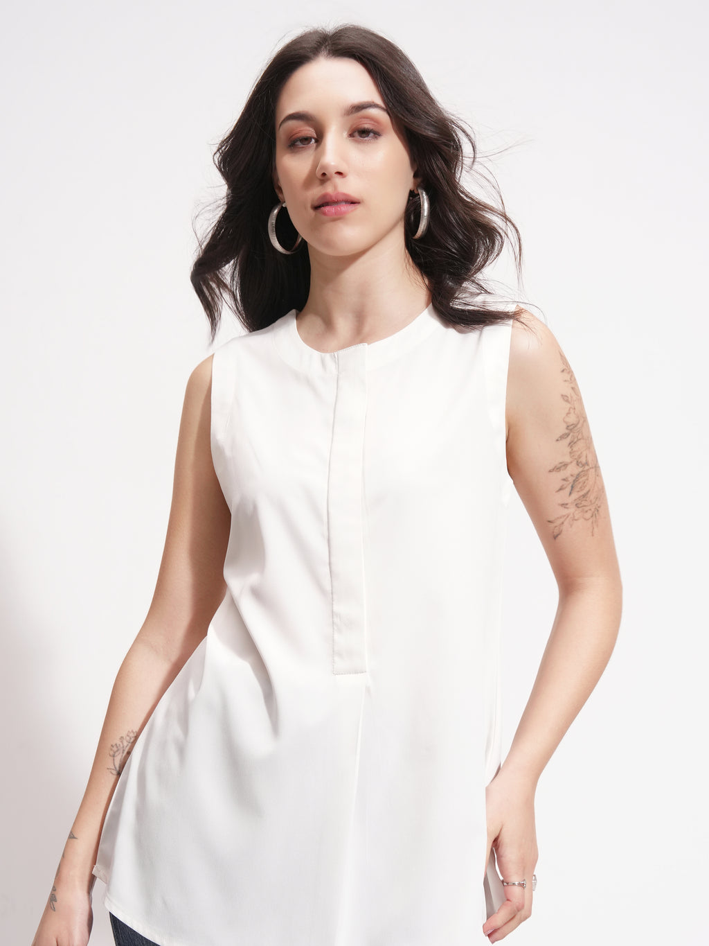Tokyo Talkies Women White Solid A-Line Top - White - Image 1