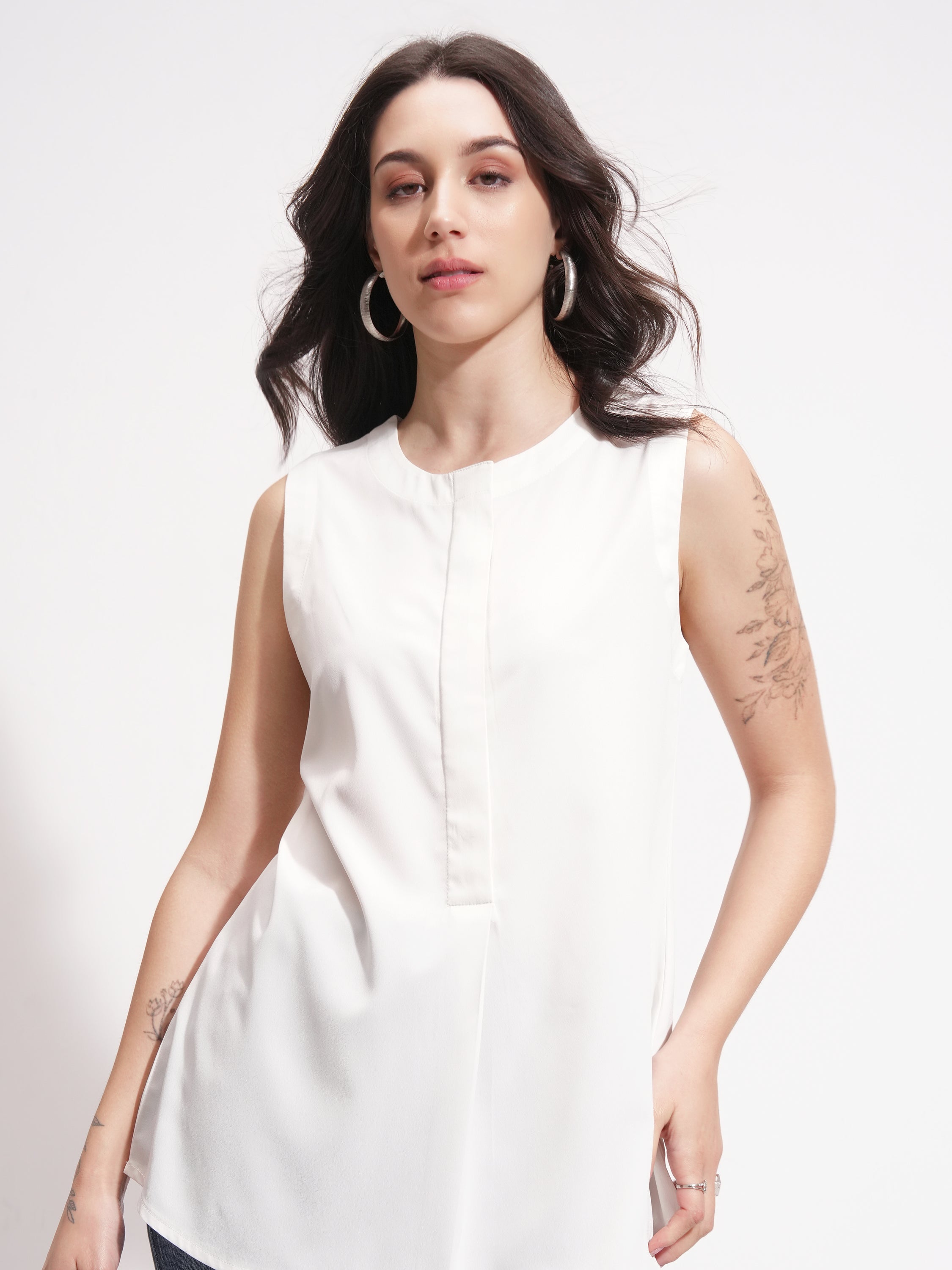 Tokyo Talkies Women White Solid A-Line Top - White - Image 1