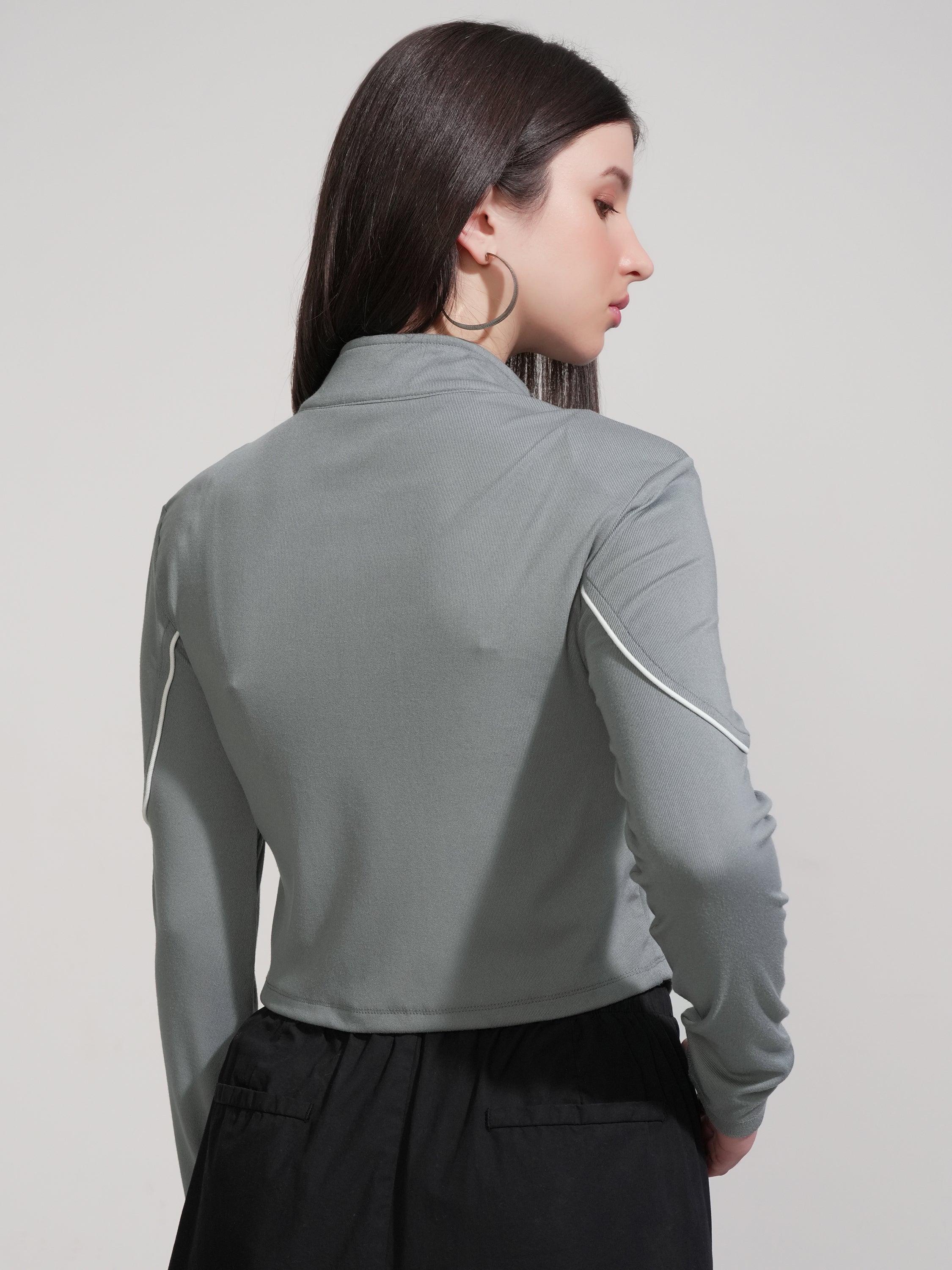 Tokyo Talkies Women Grey Solid Fitted Top - Grey - Image 3