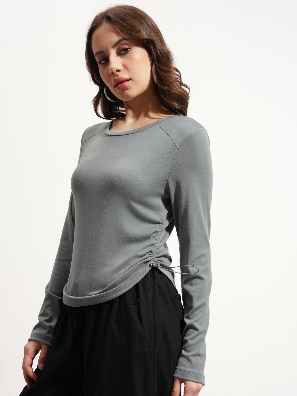 Tokyo Talkies Women Grey Solid Regular Top - Grey - Image 4